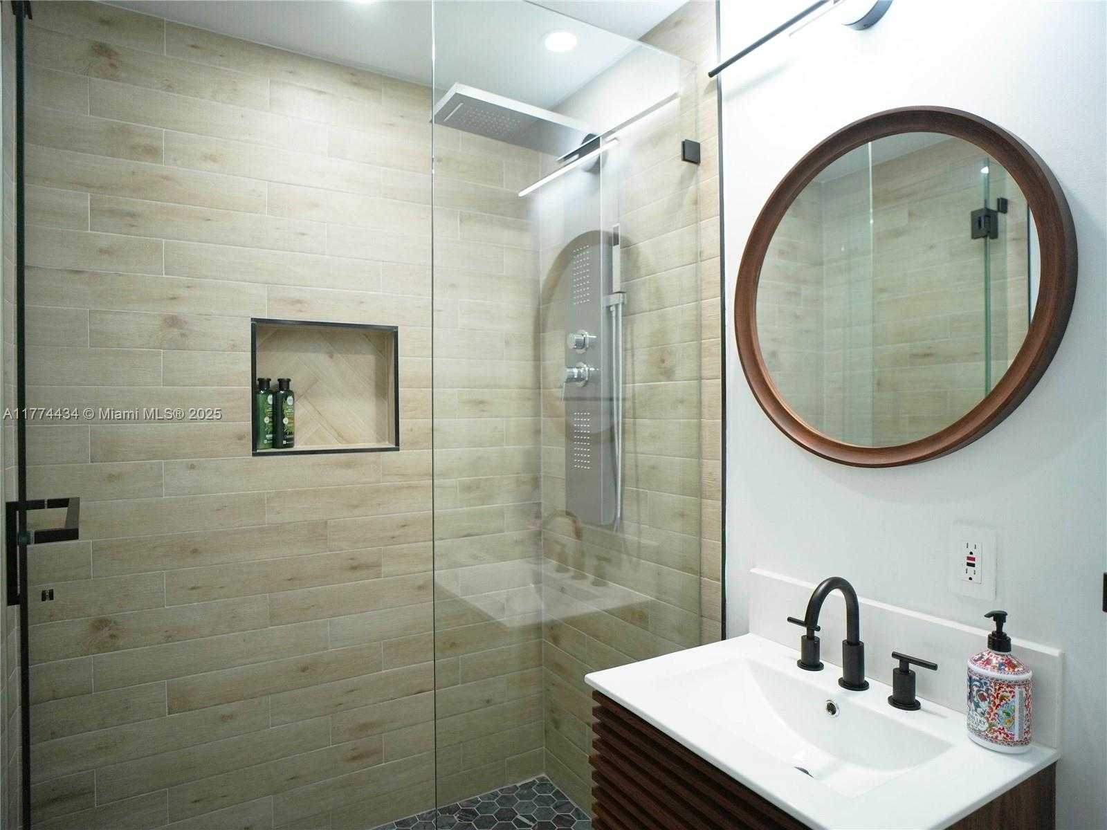 Small Image of 2880 NORTH EAST 23RD PL, Pompano Beach Number 44