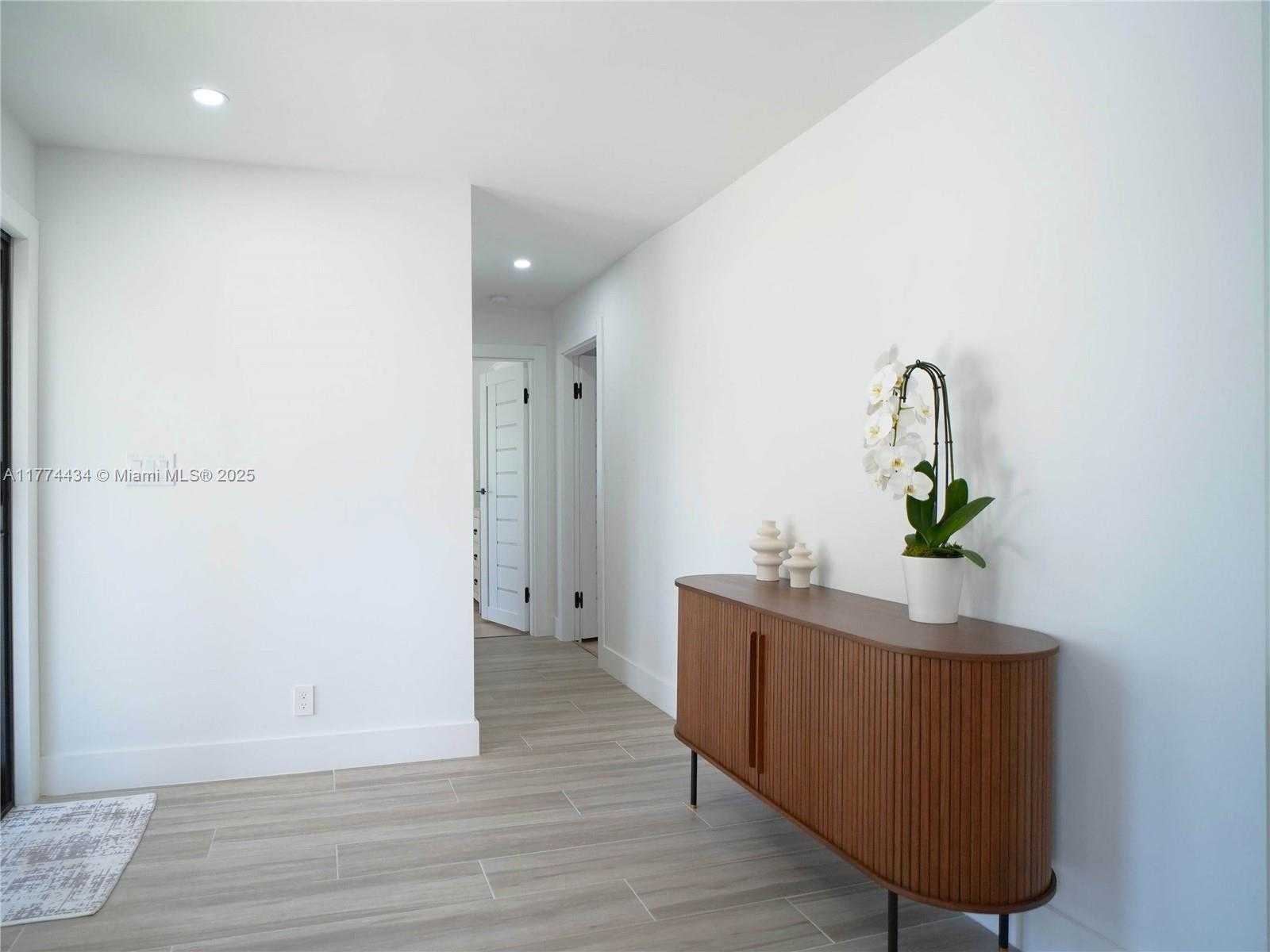 Small Image of 2880 NORTH EAST 23RD PL, Pompano Beach Number 45