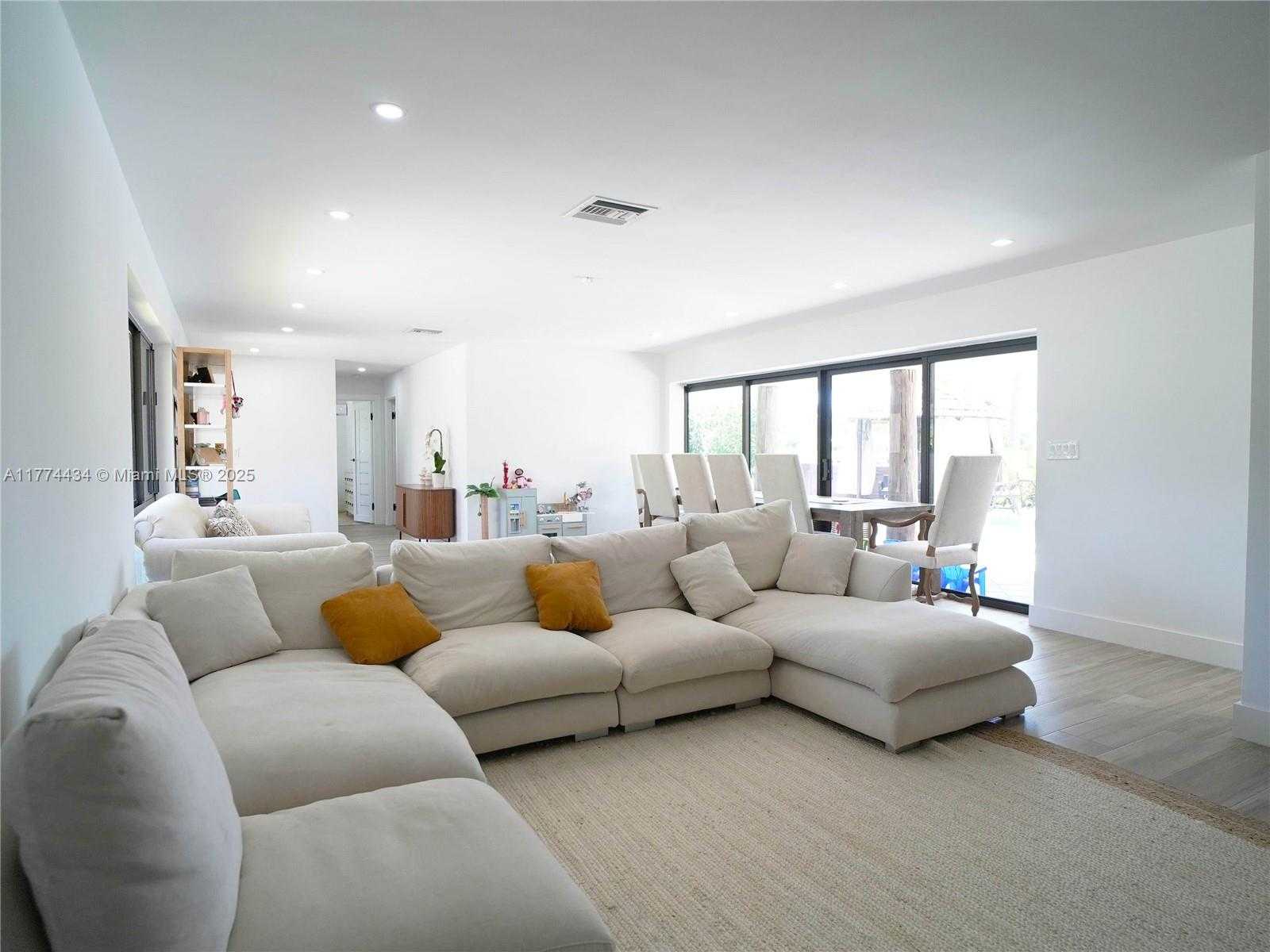 Small Image of 2880 NORTH EAST 23RD PL, Pompano Beach Number 51