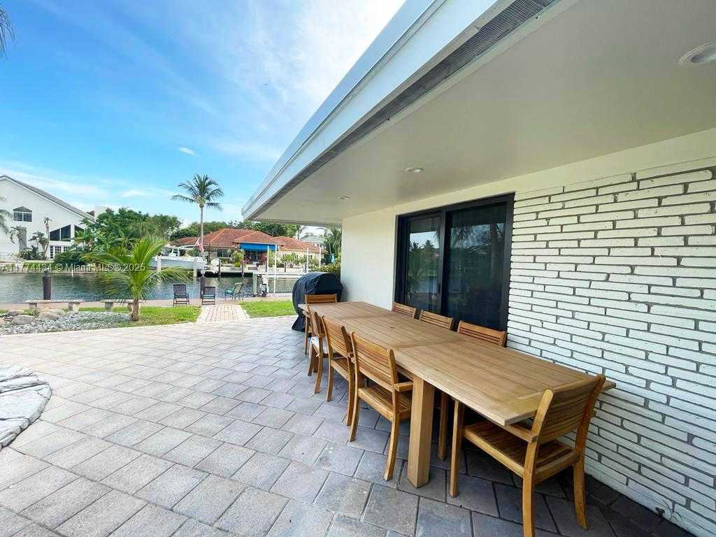 Small Image of 2880 NORTH EAST 23RD PL, Pompano Beach Number 52