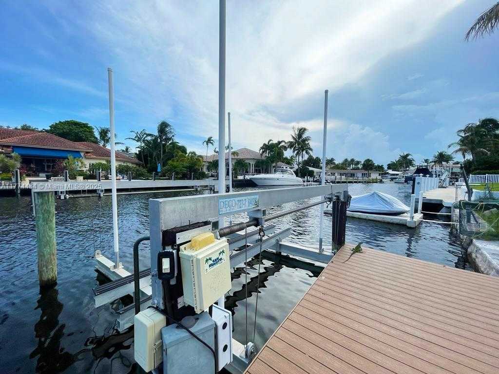 Small Image of 2880 NORTH EAST 23RD PL, Pompano Beach Number 57