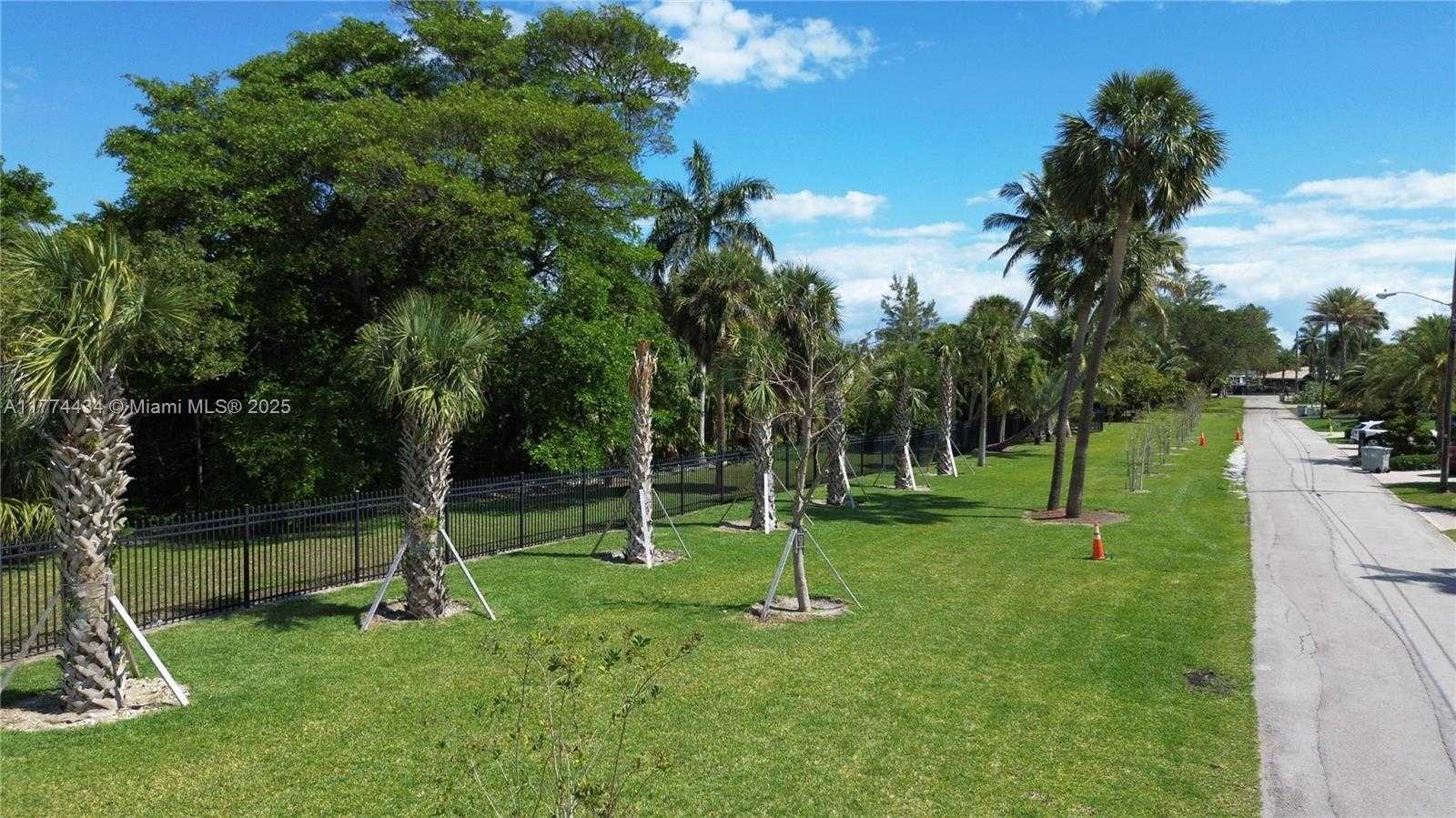 Small Image of 2880 NORTH EAST 23RD PL, Pompano Beach Number 61