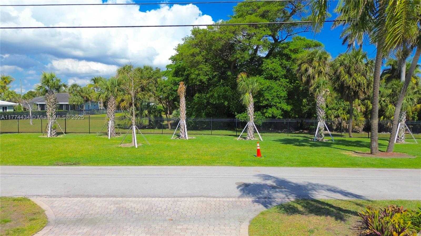 Small Image of 2880 NORTH EAST 23RD PL, Pompano Beach Number 64