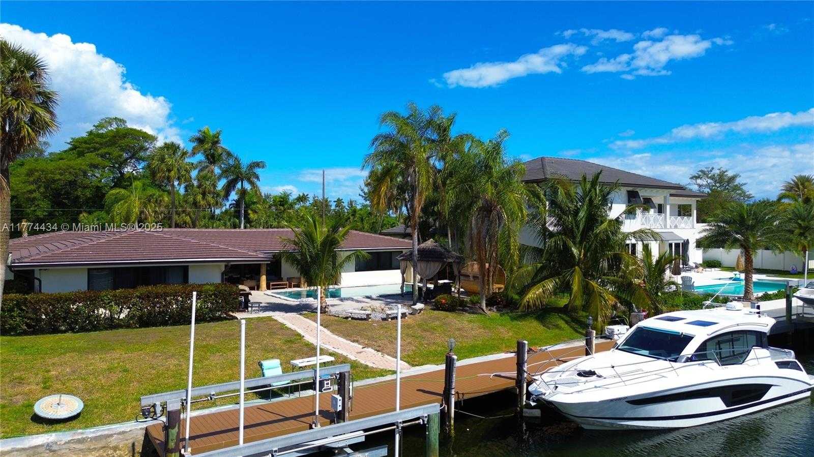 Small Image of 2880 NORTH EAST 23RD PL, Pompano Beach Number 65