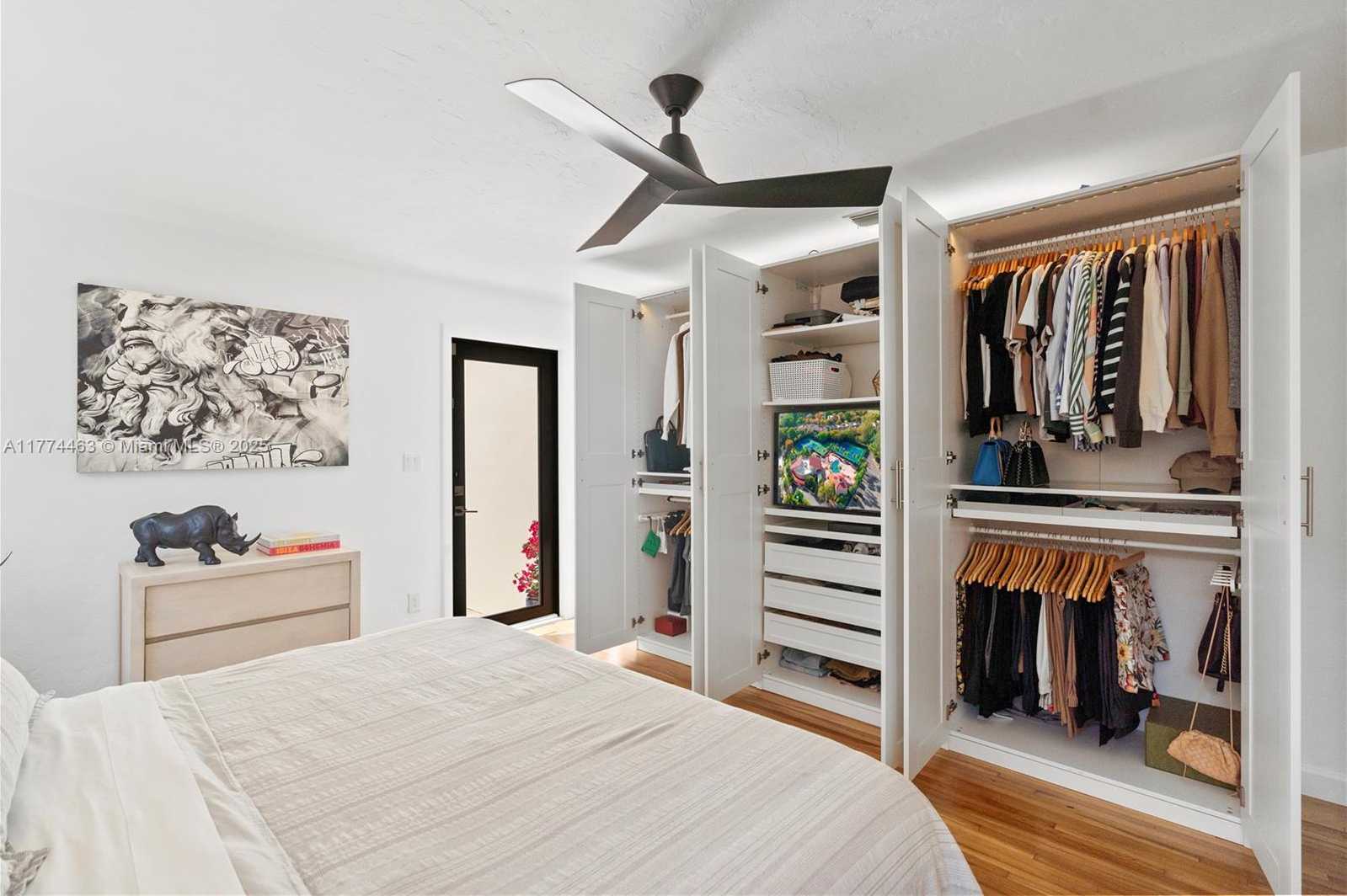 Small Image of 850 HOLLYWOOD BLVD, Hollywood Number 19