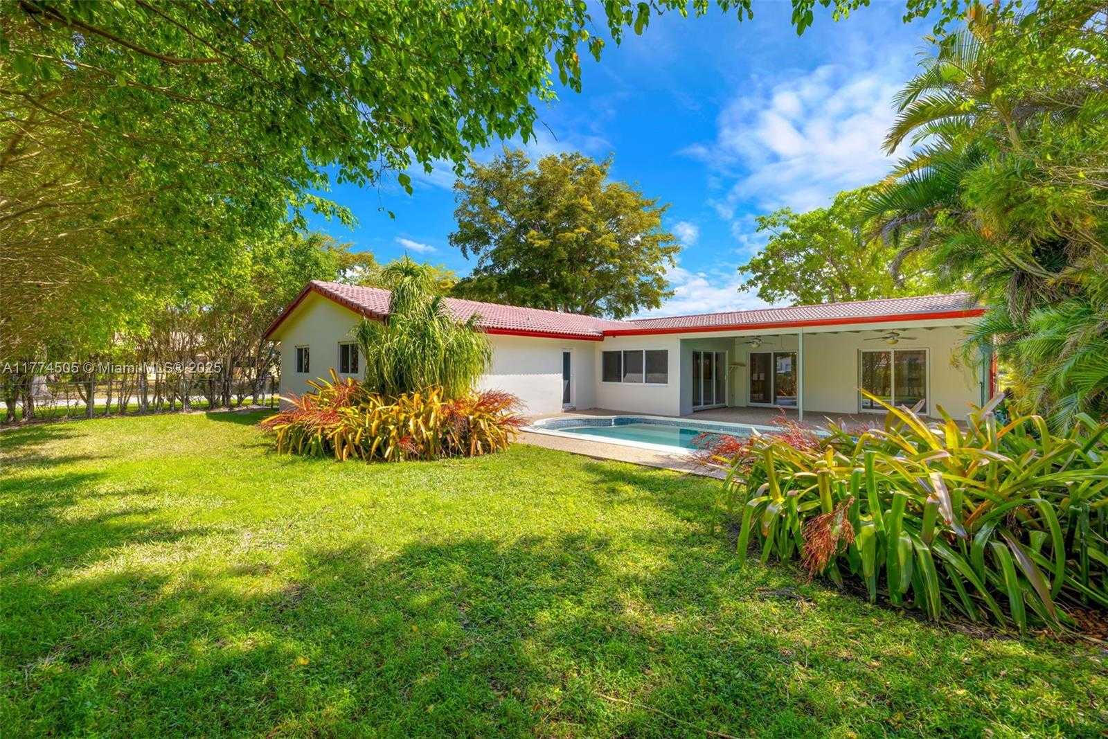 Small Image of 1980 NORTH WEST 81ST AVE, Coral Springs Number 3