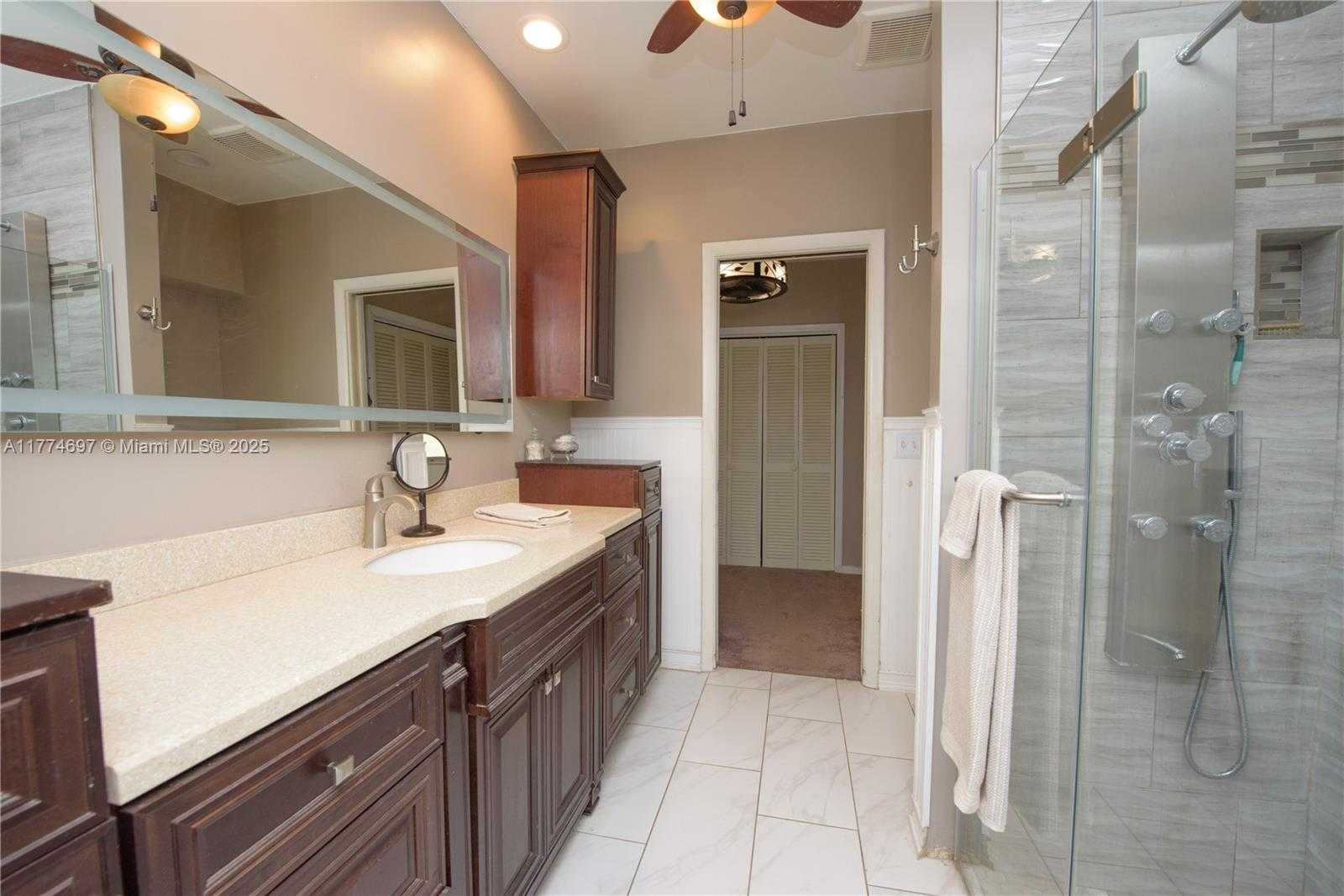 Small Image of 434 NORTH WEST 20TH ST, Homestead Number 13