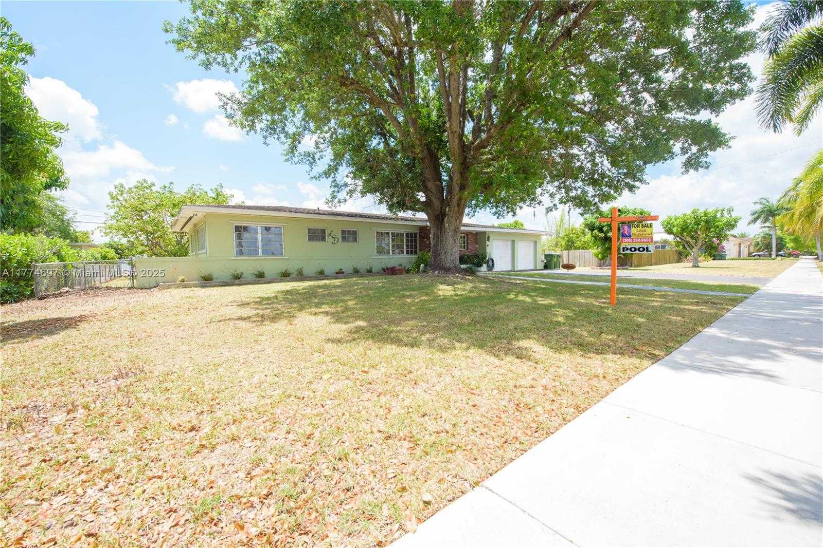 Small Image of 434 NORTH WEST 20TH ST, Homestead Number 28