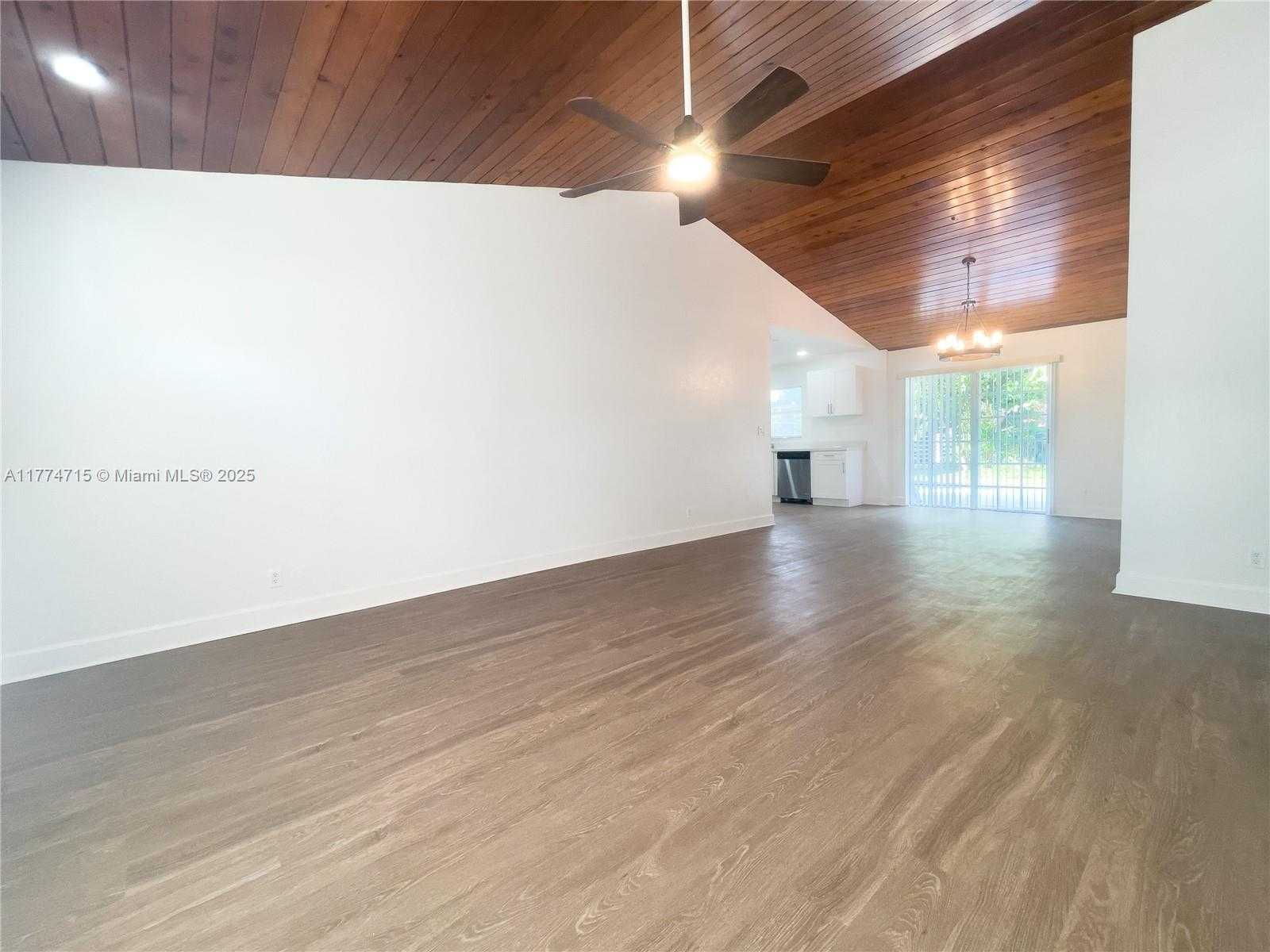 Small Image of 7429 SOUTH WEST 14TH CT, North Lauderdale Number 12