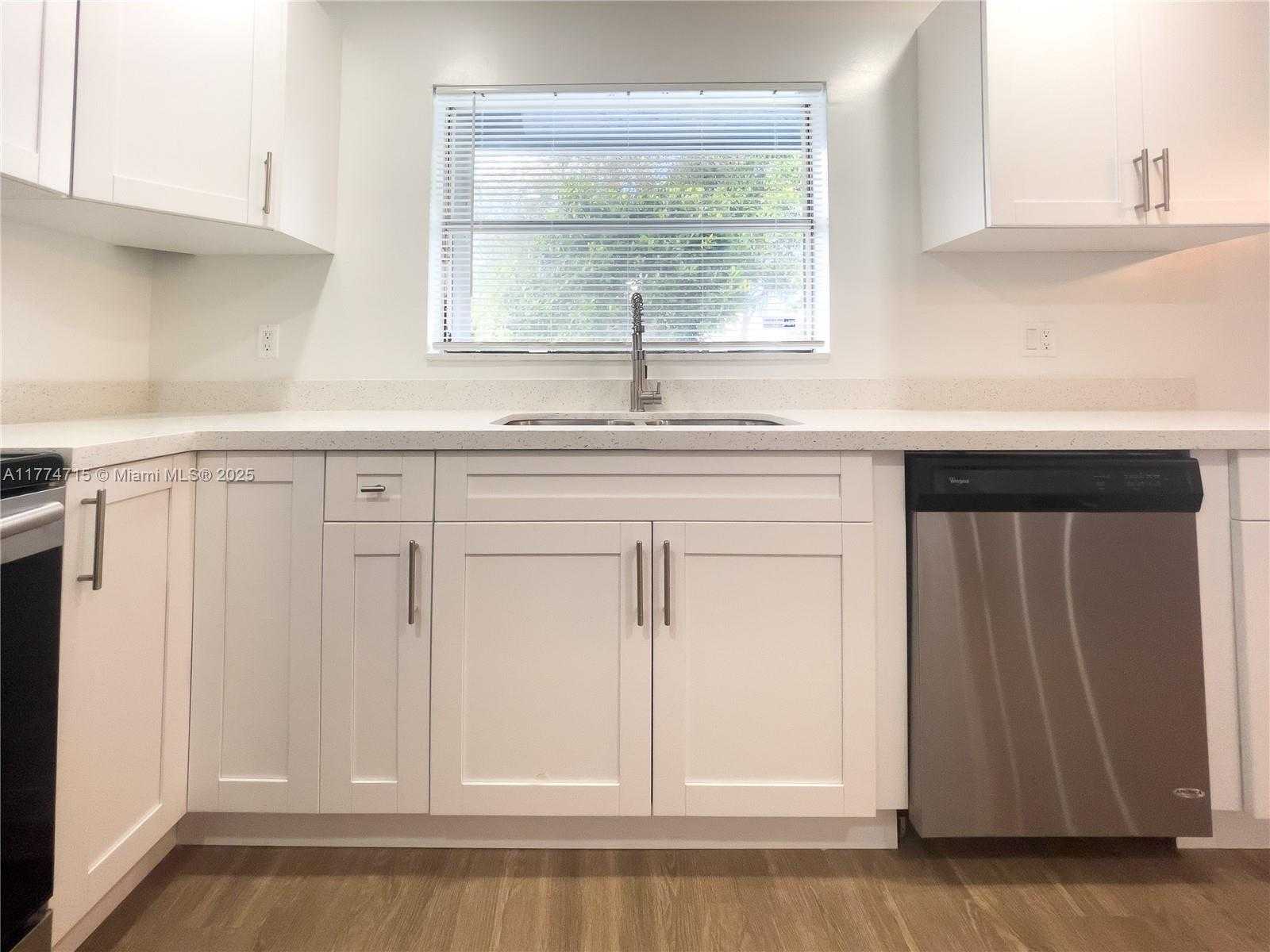 Small Image of 7429 SOUTH WEST 14TH CT, North Lauderdale Number 15