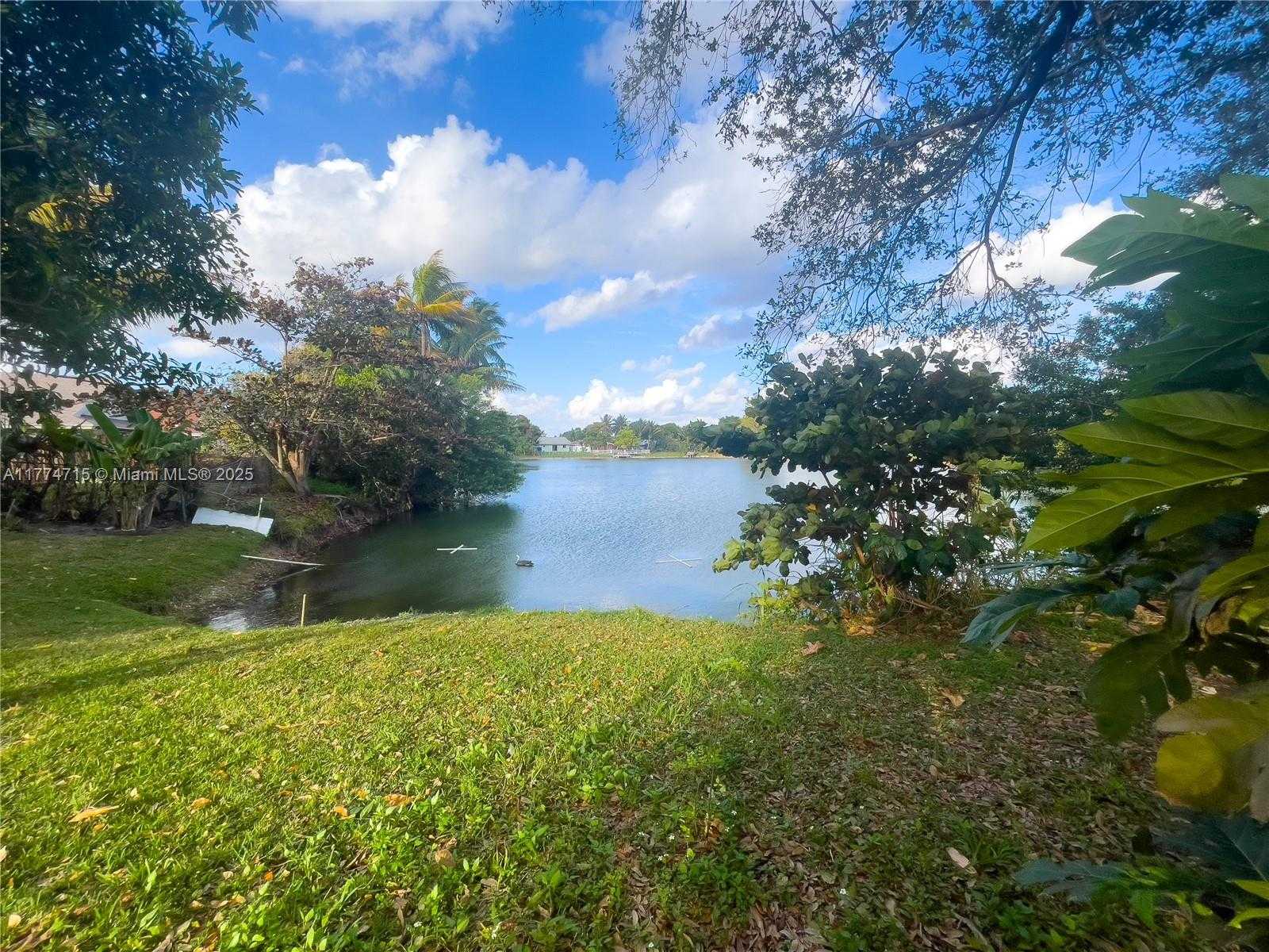 Small Image of 7429 SOUTH WEST 14TH CT, North Lauderdale Number 37