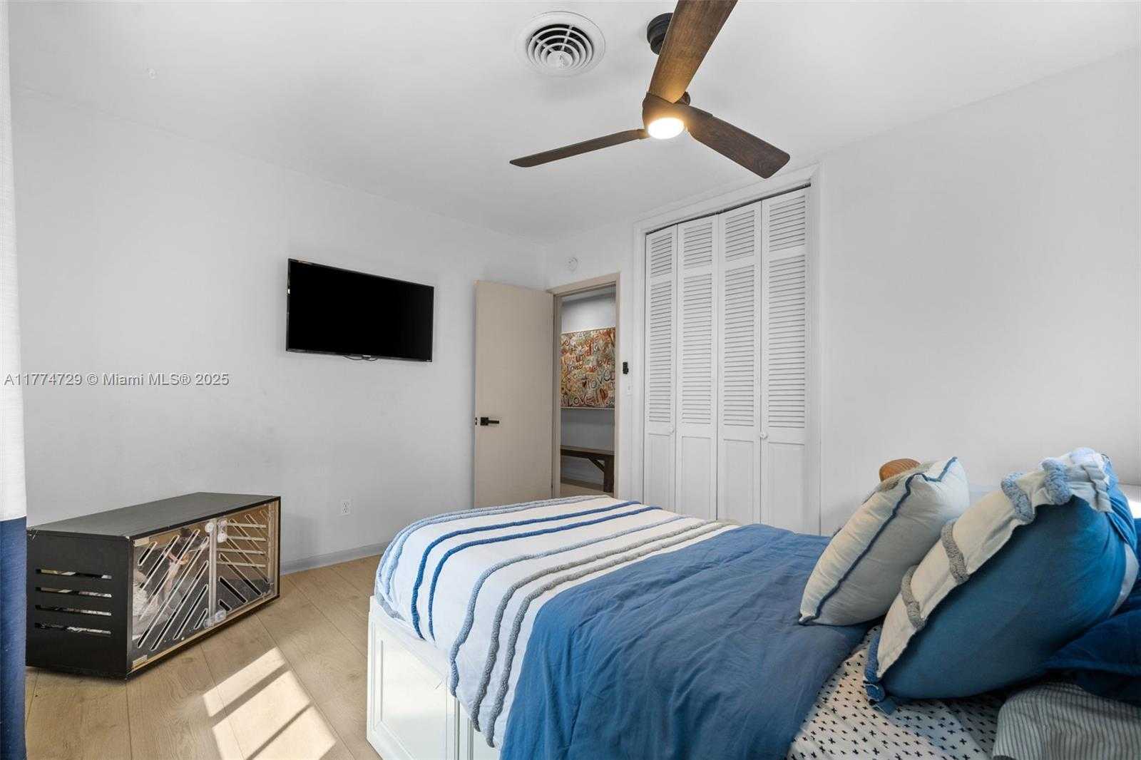 Small Image of 14725 SOUTH WEST 82ND AVE, Palmetto Bay Number 24