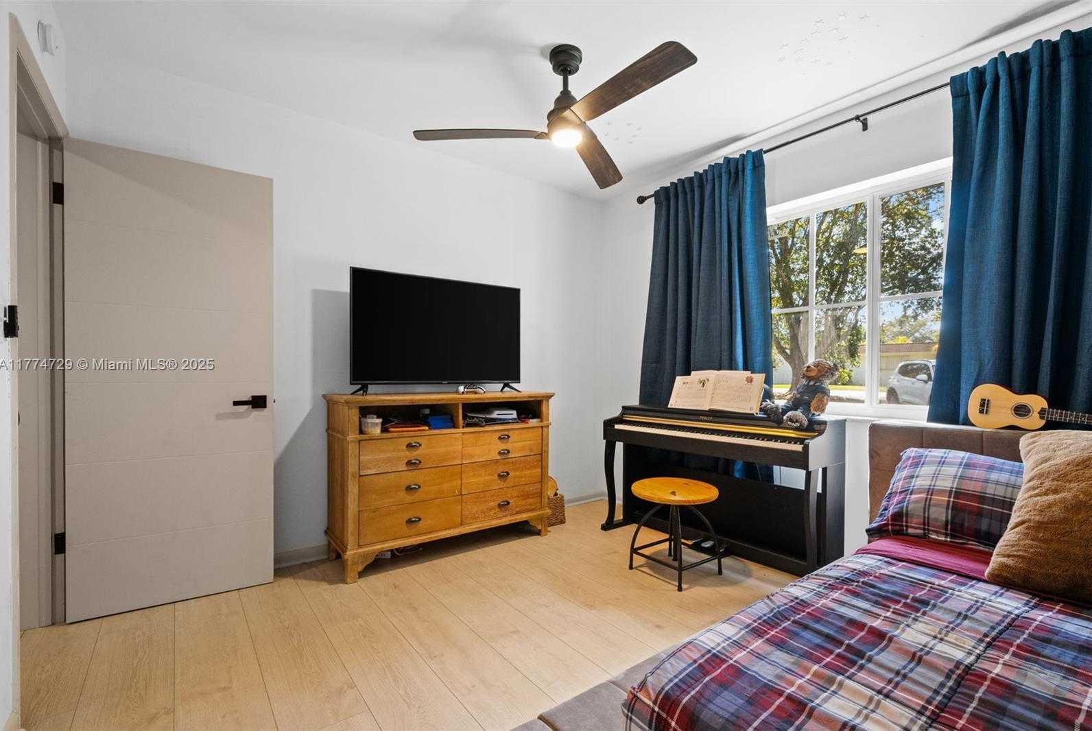 Small Image of 14725 SOUTH WEST 82ND AVE, Palmetto Bay Number 26