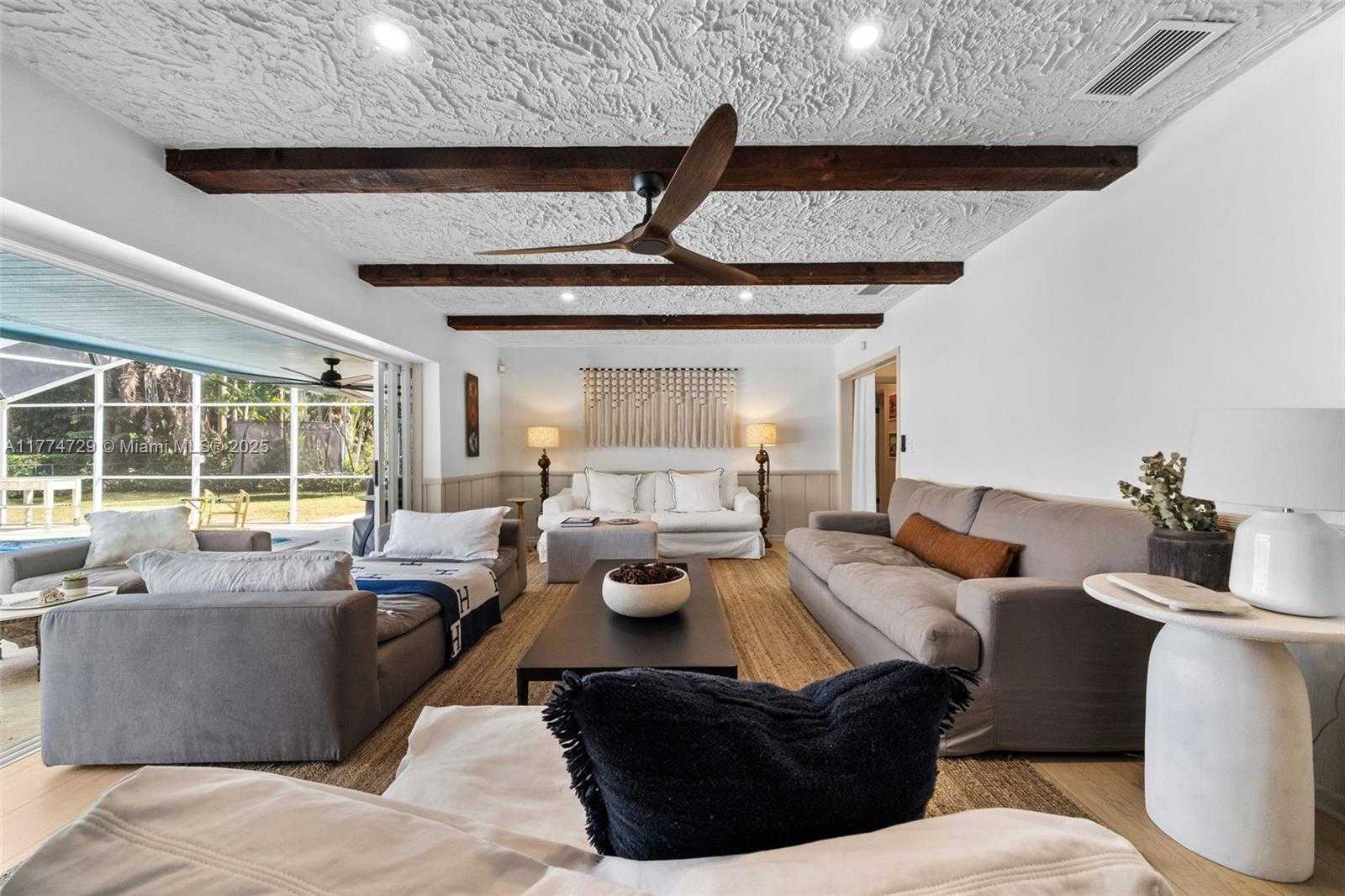 Small Image of 14725 SOUTH WEST 82ND AVE, Palmetto Bay Number 36