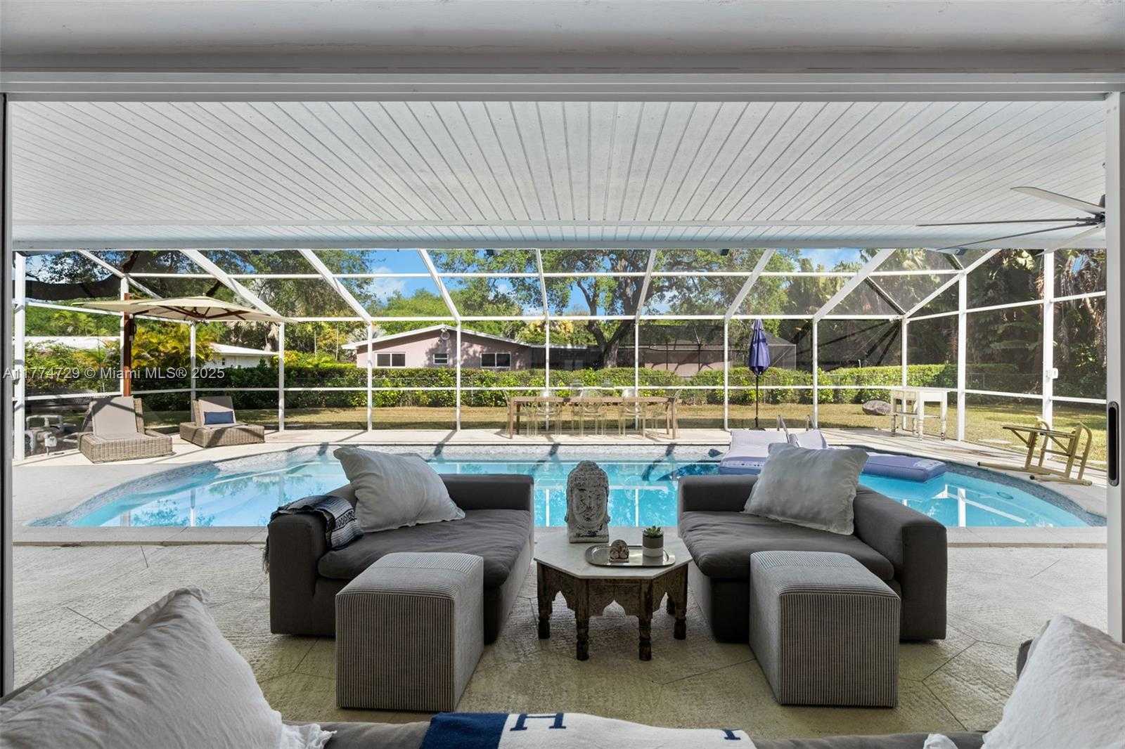 Small Image of 14725 SOUTH WEST 82ND AVE, Palmetto Bay Number 46