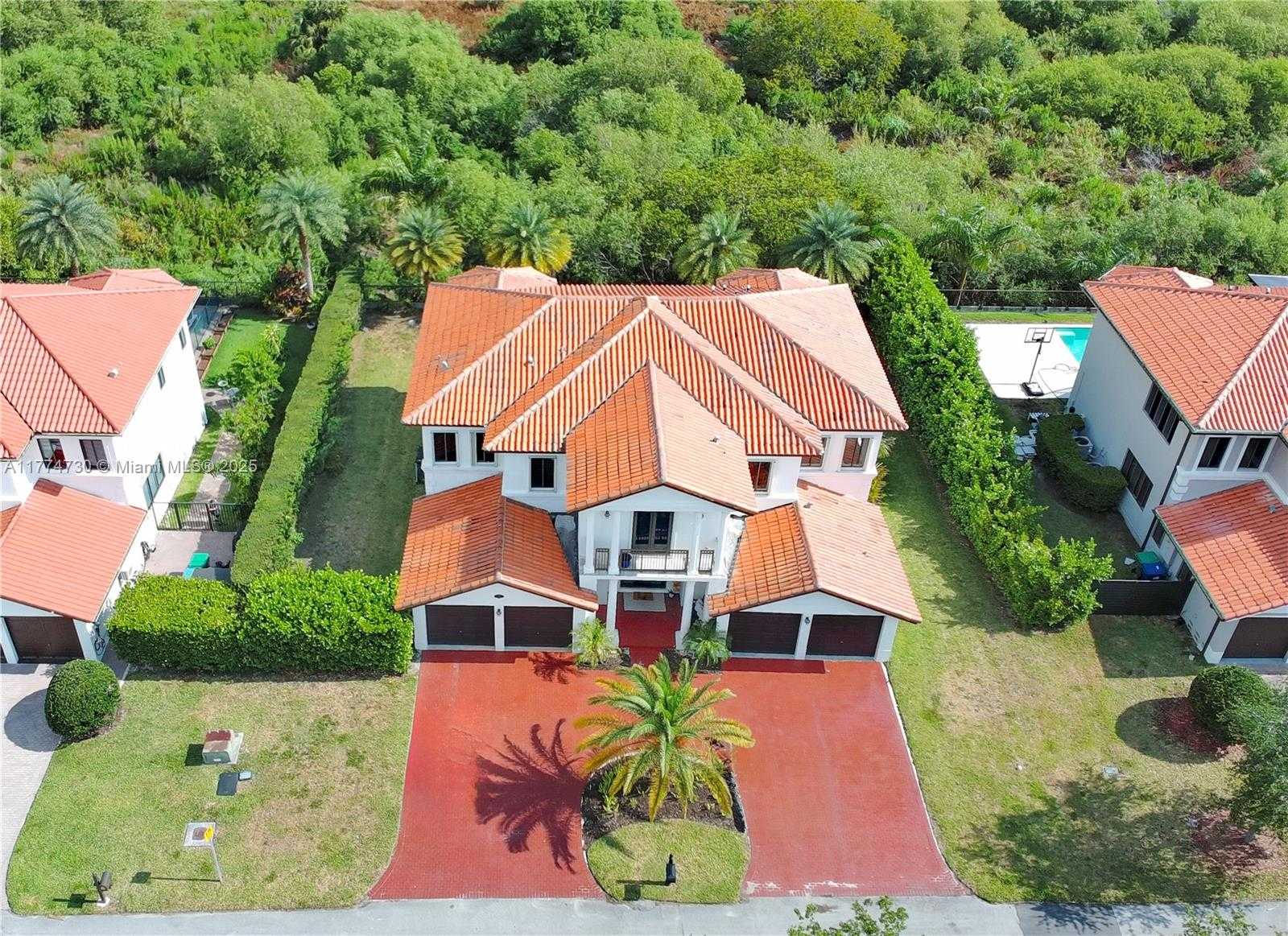 Small Image of 7767 SOUTH WEST 188TH ST, Cutler Bay Number 2