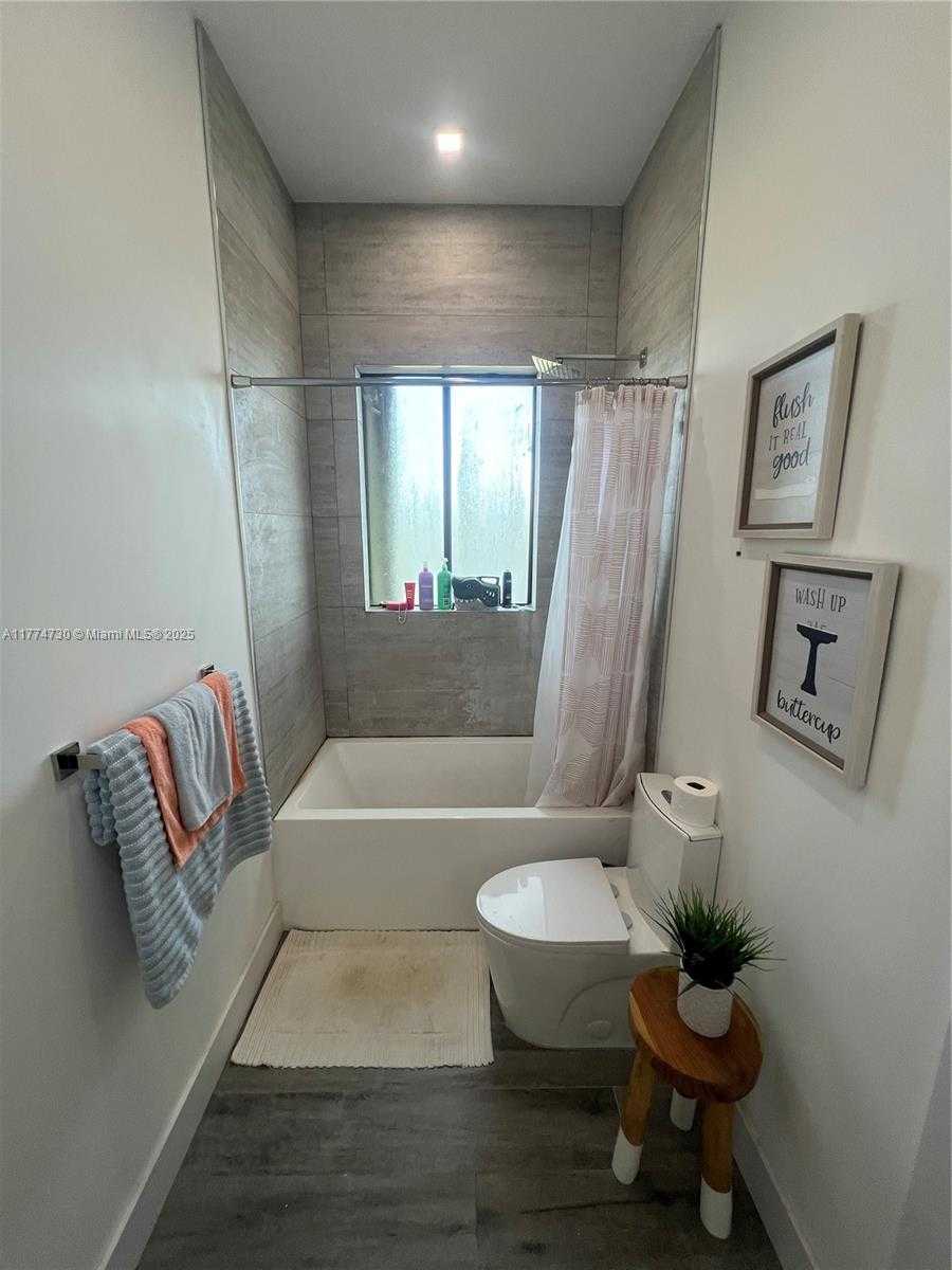 Small Image of 7767 SOUTH WEST 188TH ST, Cutler Bay Number 37