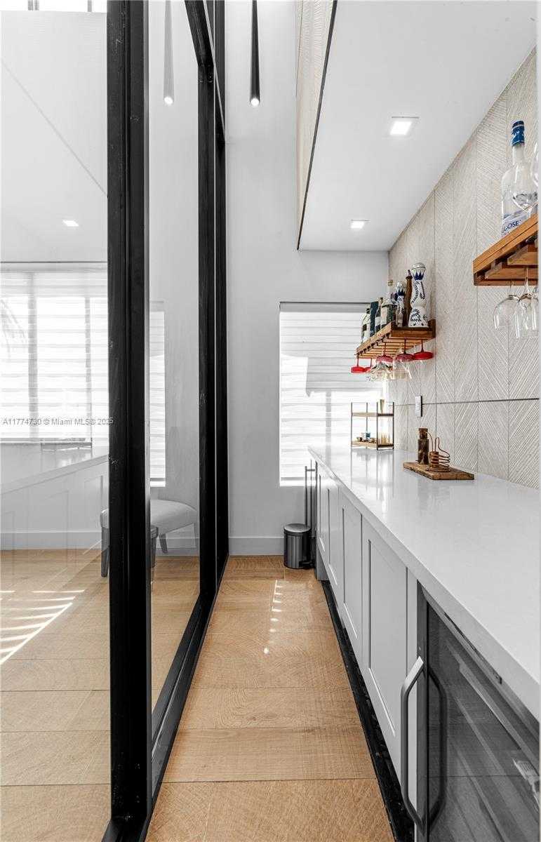 Small Image of 7767 SOUTH WEST 188TH ST, Cutler Bay Number 8
