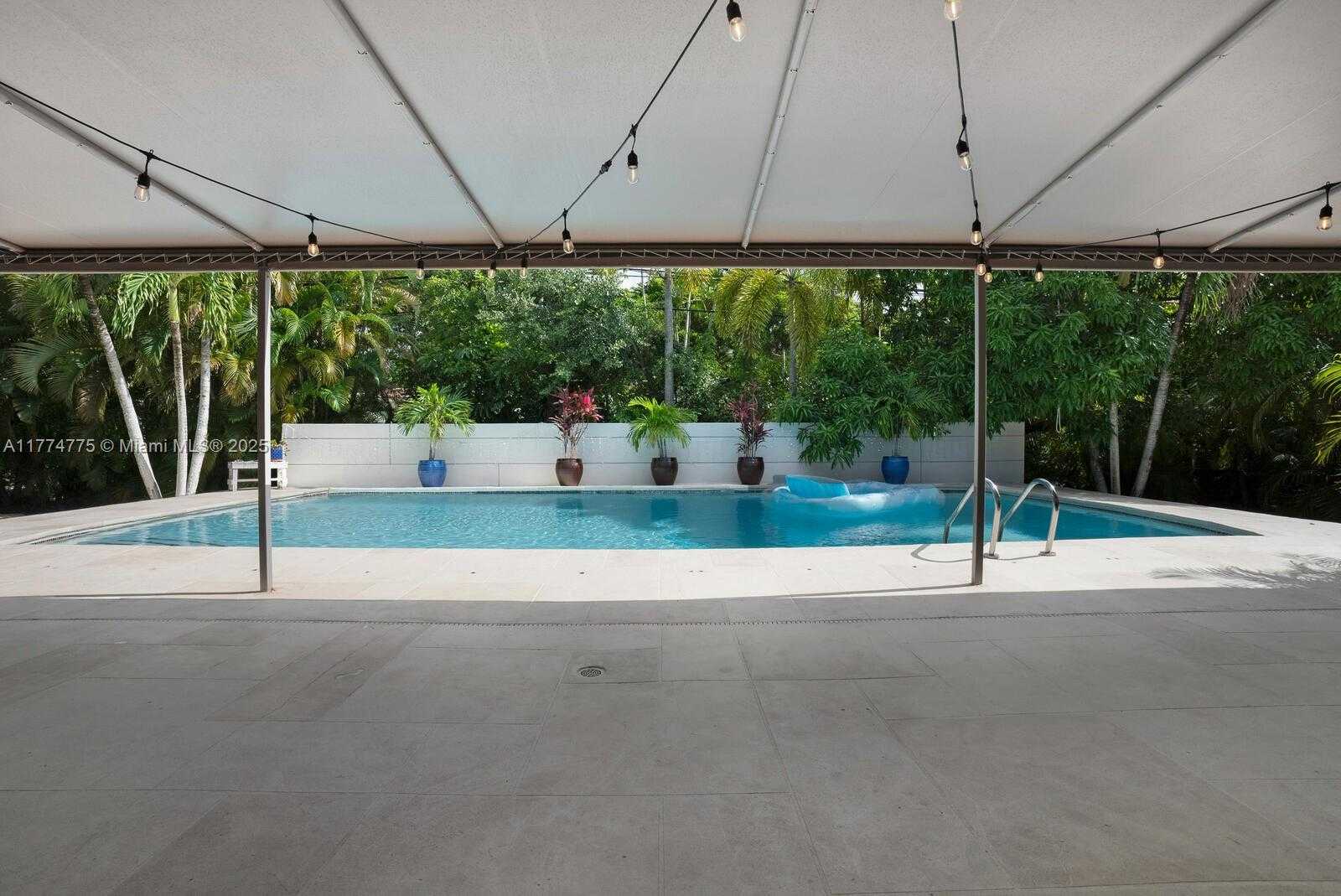 Small Image of 1523 BLUE RD, Coral Gables Number 20