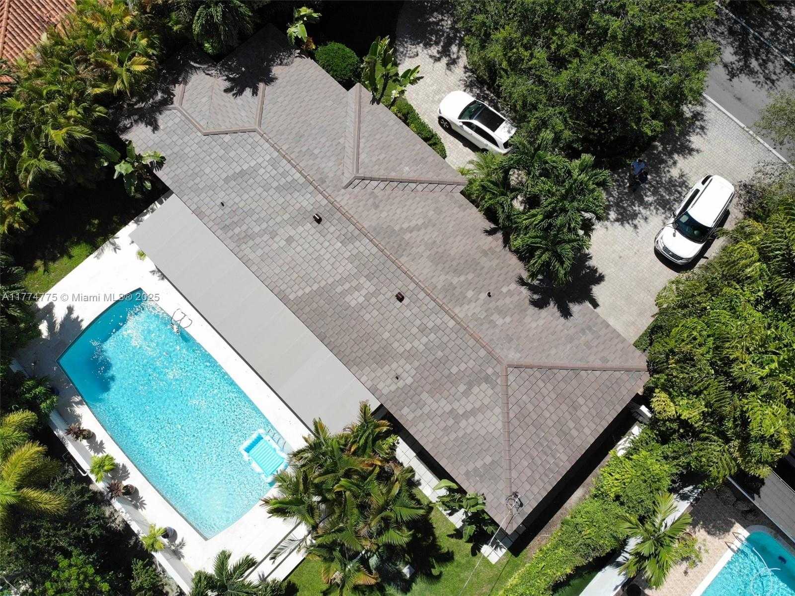 Small Image of 1523 BLUE RD, Coral Gables Number 23