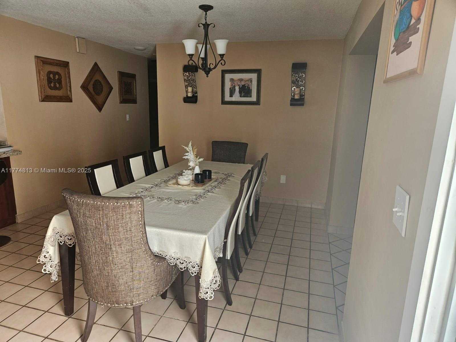 Small Image of 25320 SOUTH WEST 124TH PL, Cutler Bay Number 12
