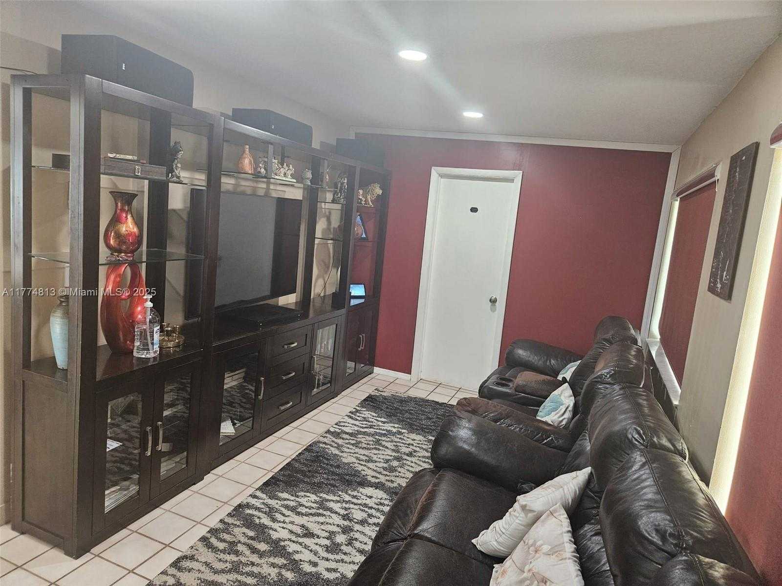 Small Image of 25320 SOUTH WEST 124TH PL, Cutler Bay Number 16