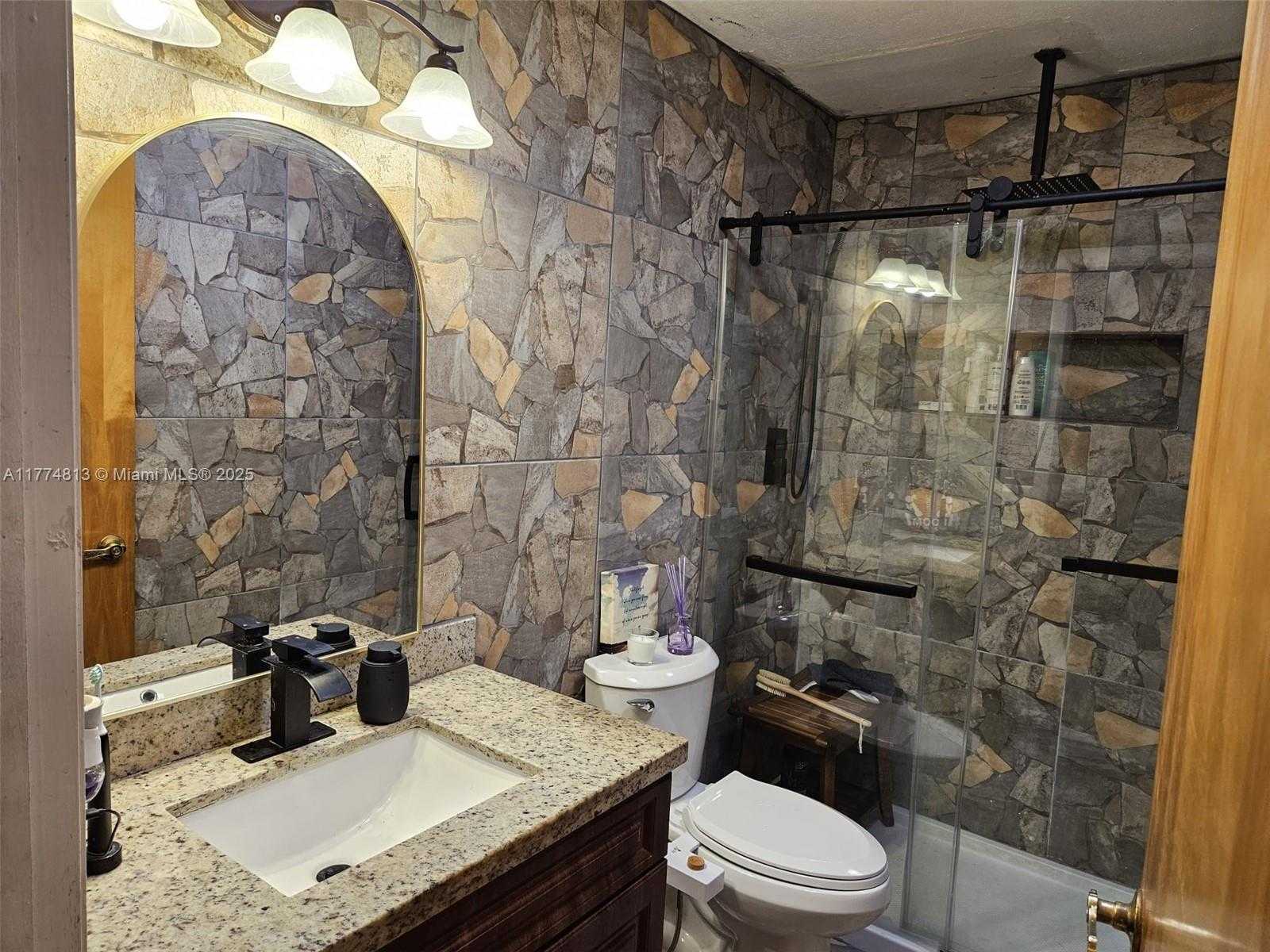 Small Image of 25320 SOUTH WEST 124TH PL, Cutler Bay Number 18