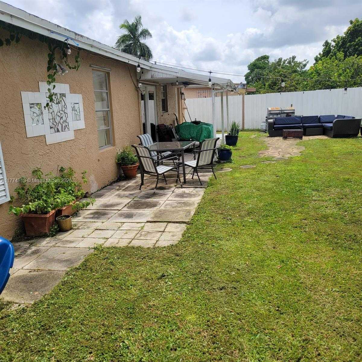 Small Image of 25320 SOUTH WEST 124TH PL, Cutler Bay Number 33