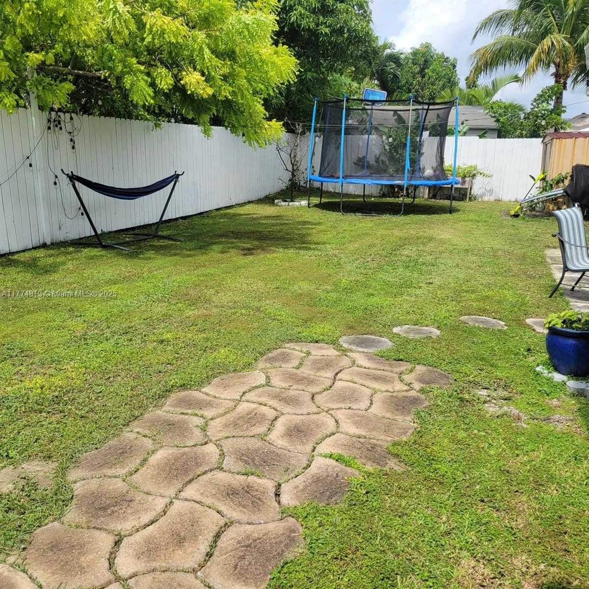 Small Image of 25320 SOUTH WEST 124TH PL, Cutler Bay Number 35