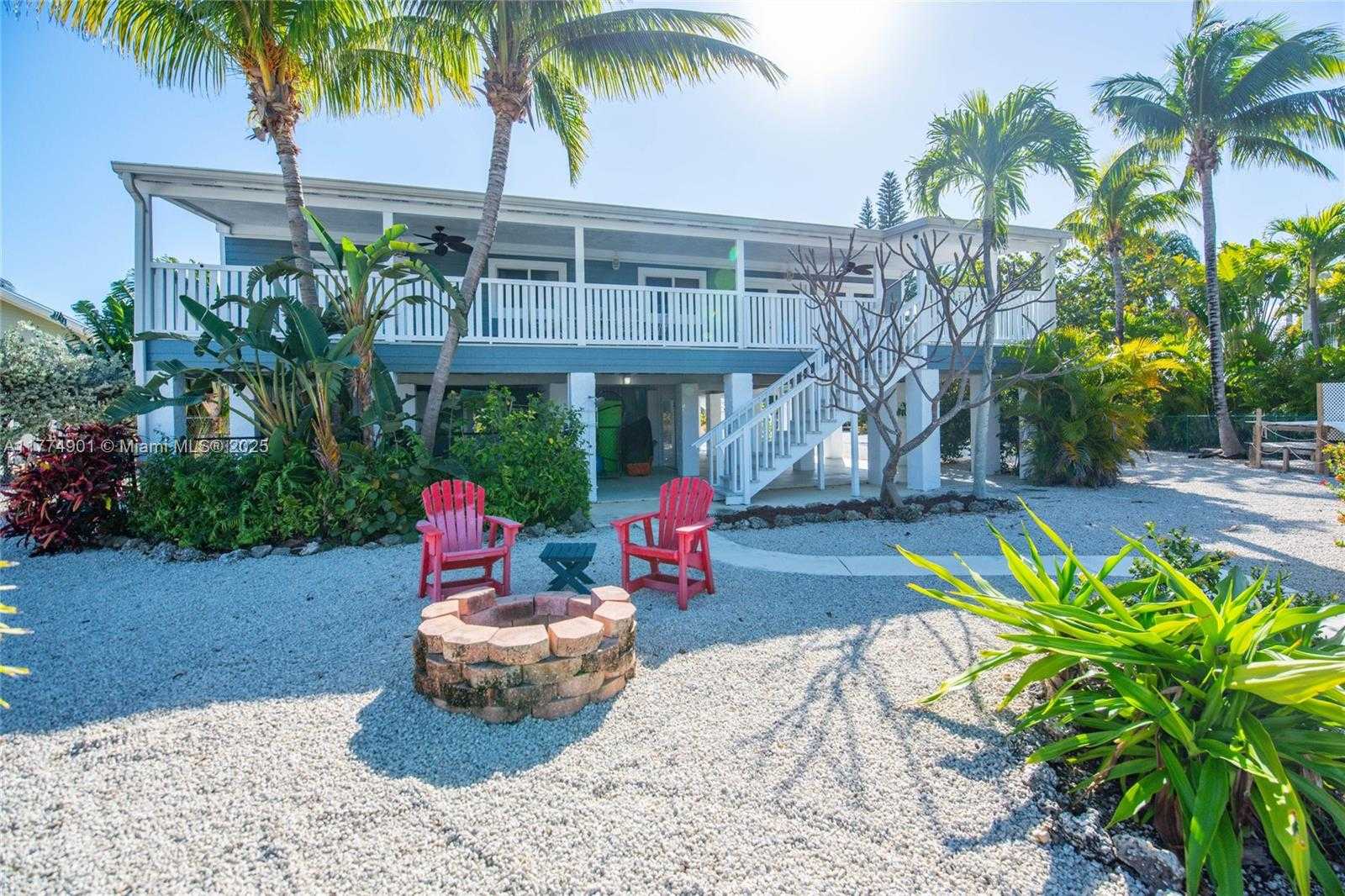 Small Image of 17081 WEST STARFISH LN W, Sugarloaf Number 19