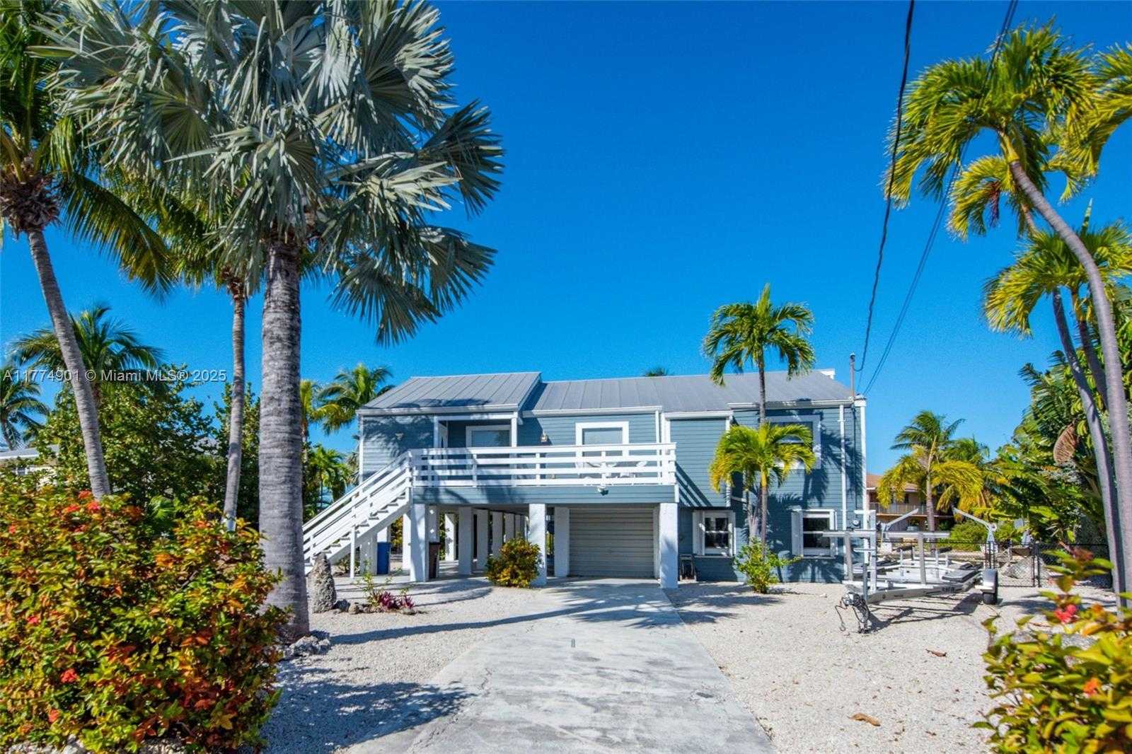 Small Image of 17081 WEST STARFISH LN W, Sugarloaf Number 28