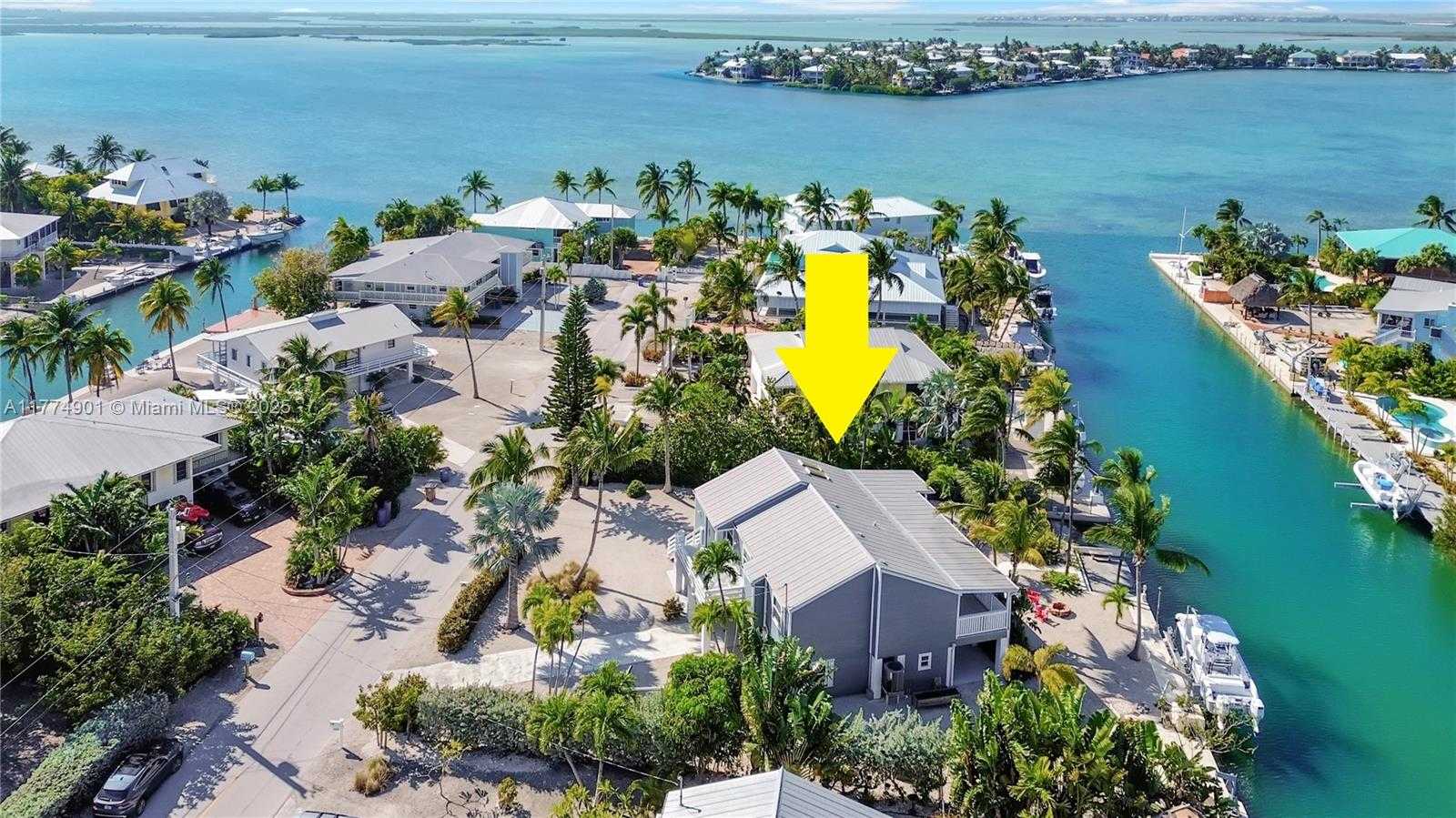 Small Image of 17081 WEST STARFISH LN W, Sugarloaf Number 29