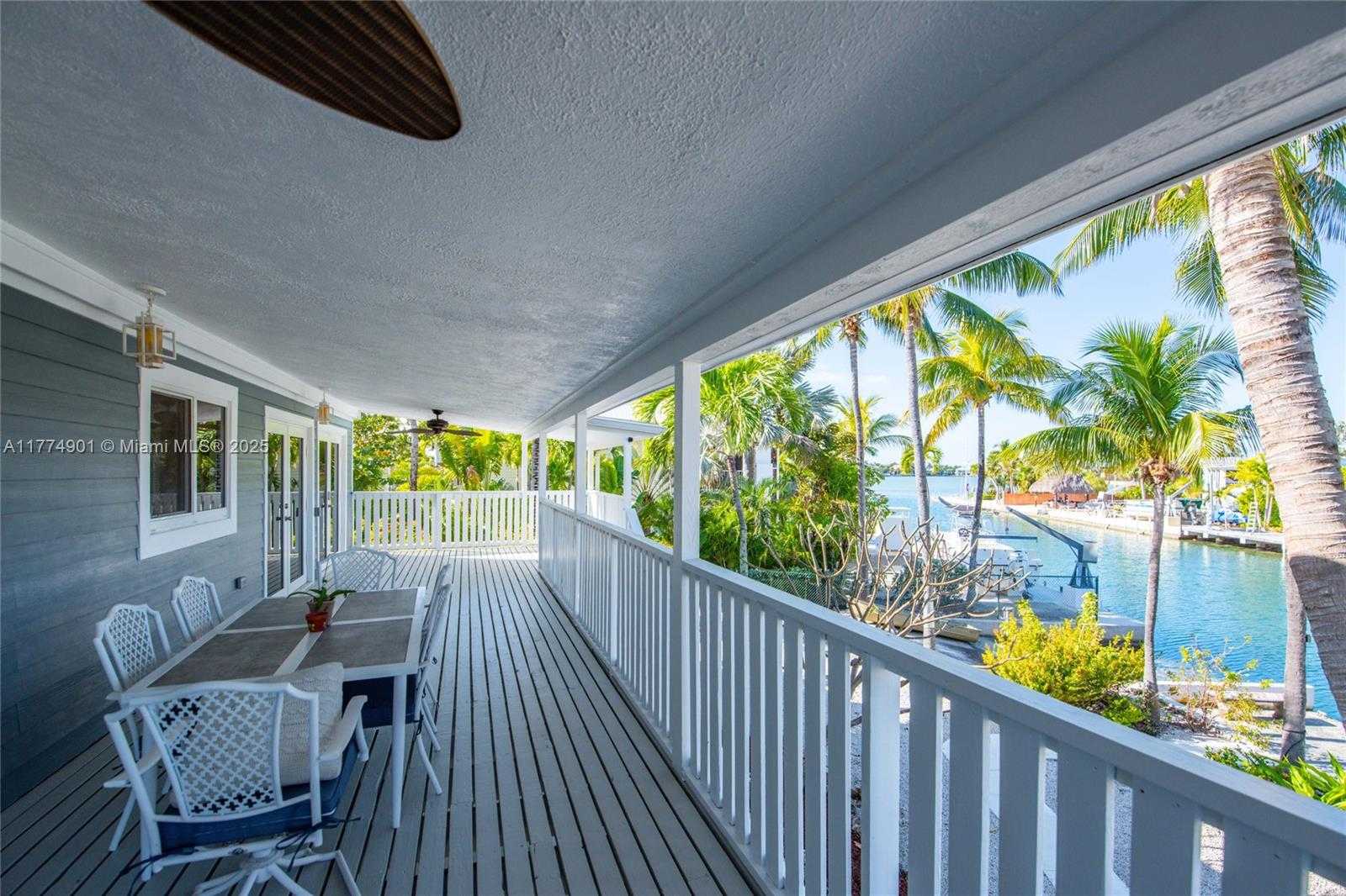 Small Image of 17081 WEST STARFISH LN W, Sugarloaf Number 9