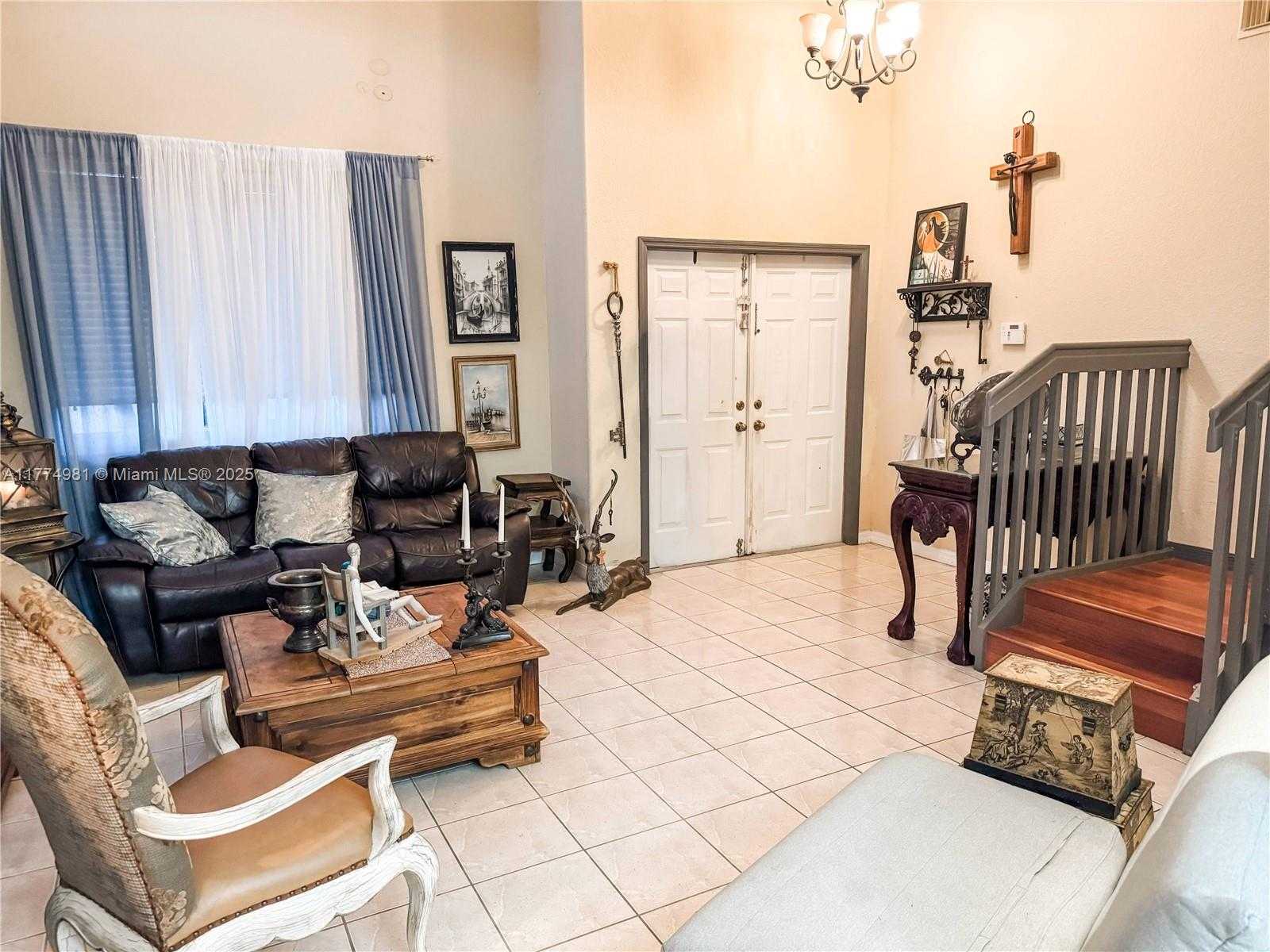 Small Image of 15809 SOUTH WEST 65TH TER, Miami Number 5