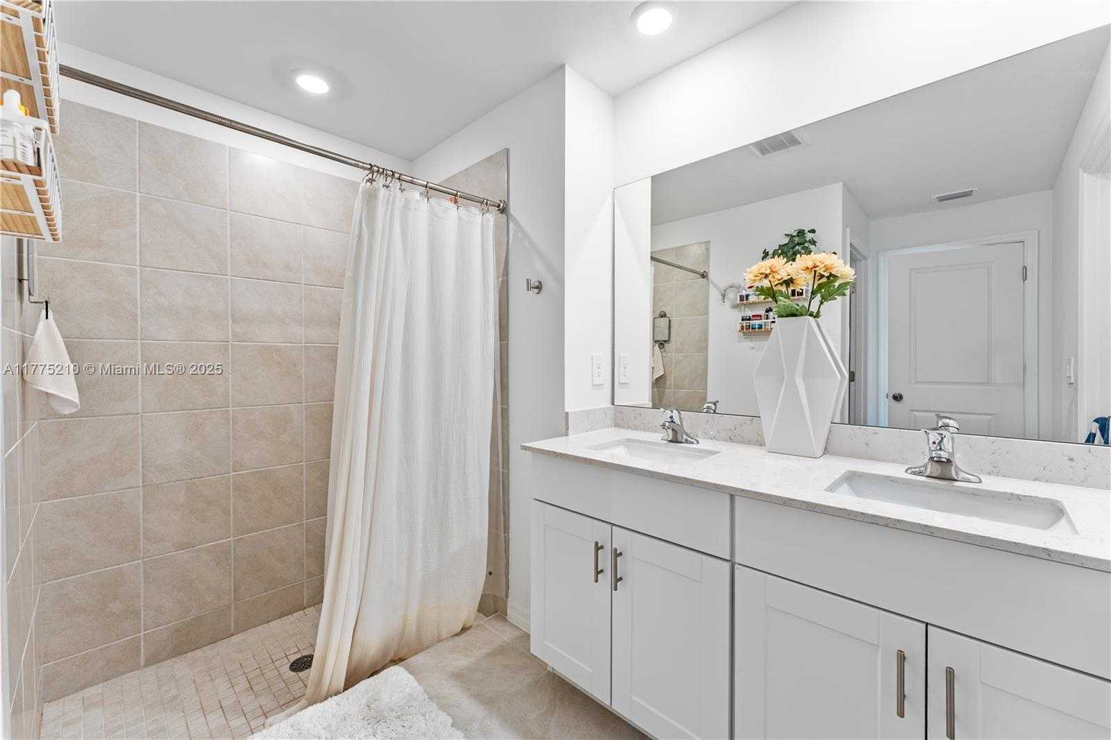 Small Image of 20160 CAROLINE CREEK PLACE, Lehigh Acres Number 16
