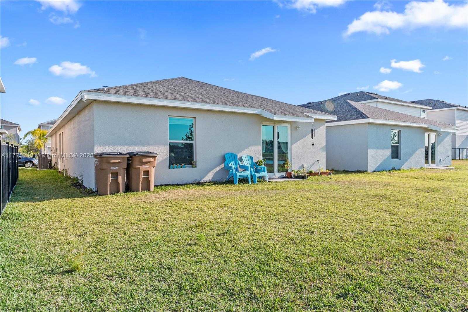 Small Image of 20160 CAROLINE CREEK PLACE, Lehigh Acres Number 23