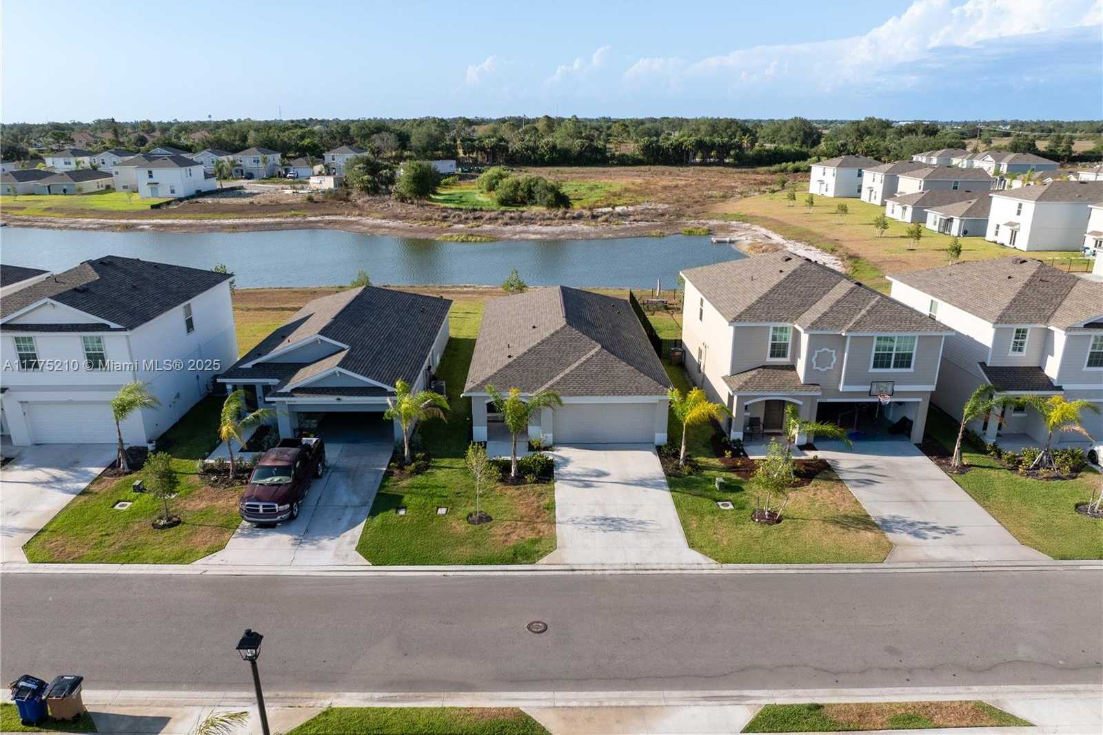 Small Image of 20160 CAROLINE CREEK PLACE, Lehigh Acres Number 24