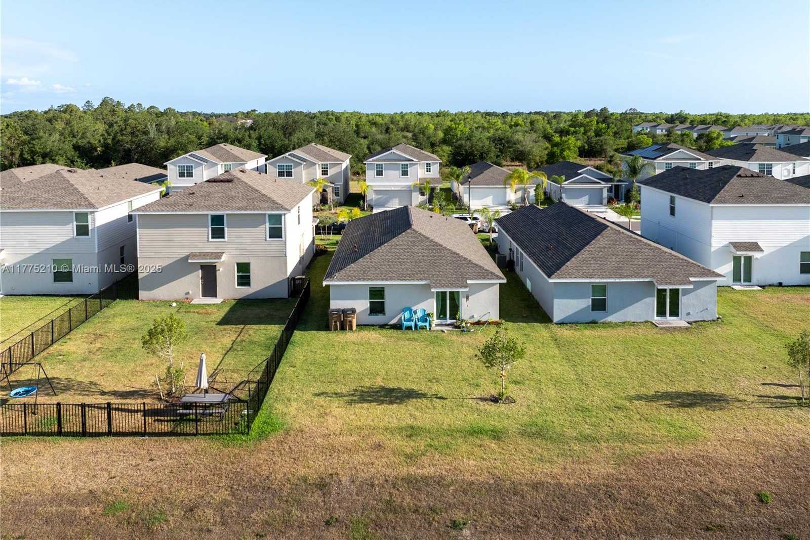 Small Image of 20160 CAROLINE CREEK PLACE, Lehigh Acres Number 25