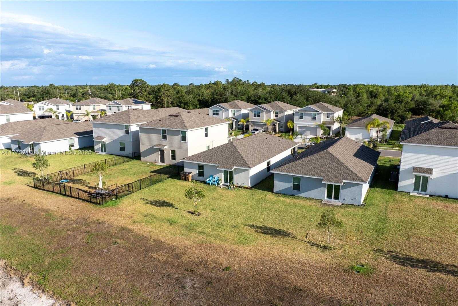 Small Image of 20160 CAROLINE CREEK PLACE, Lehigh Acres Number 26