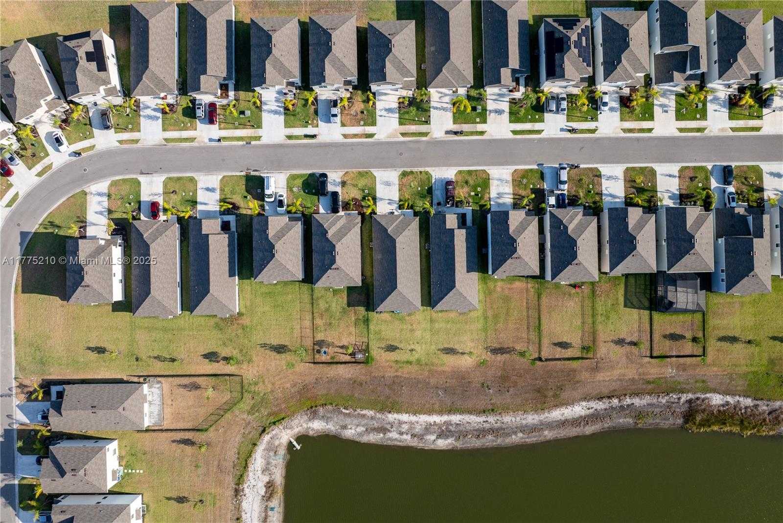 Small Image of 20160 CAROLINE CREEK PLACE, Lehigh Acres Number 27