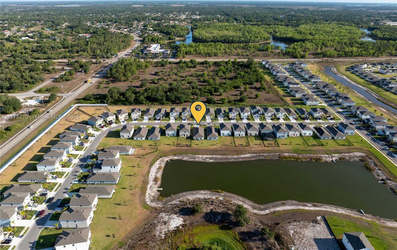Small Image of 20160 CAROLINE CREEK PLACE, Lehigh Acres Number 31