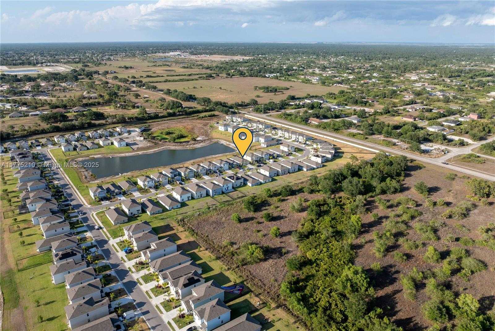 Small Image of 20160 CAROLINE CREEK PLACE, Lehigh Acres Number 33