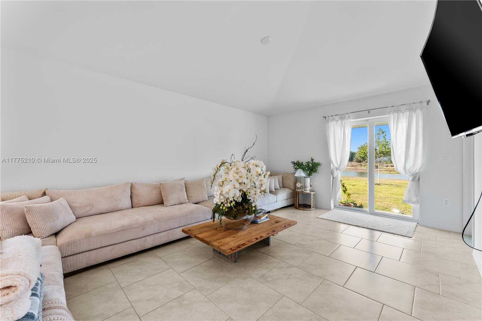 Small Image of 20160 CAROLINE CREEK PLACE, Lehigh Acres Number 7