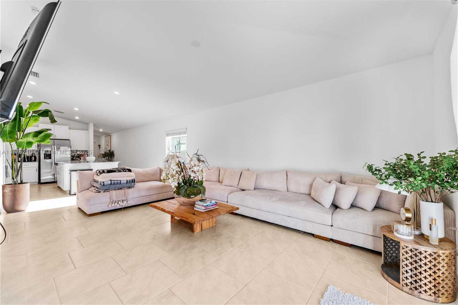 Small Image of 20160 CAROLINE CREEK PLACE, Lehigh Acres Number 8