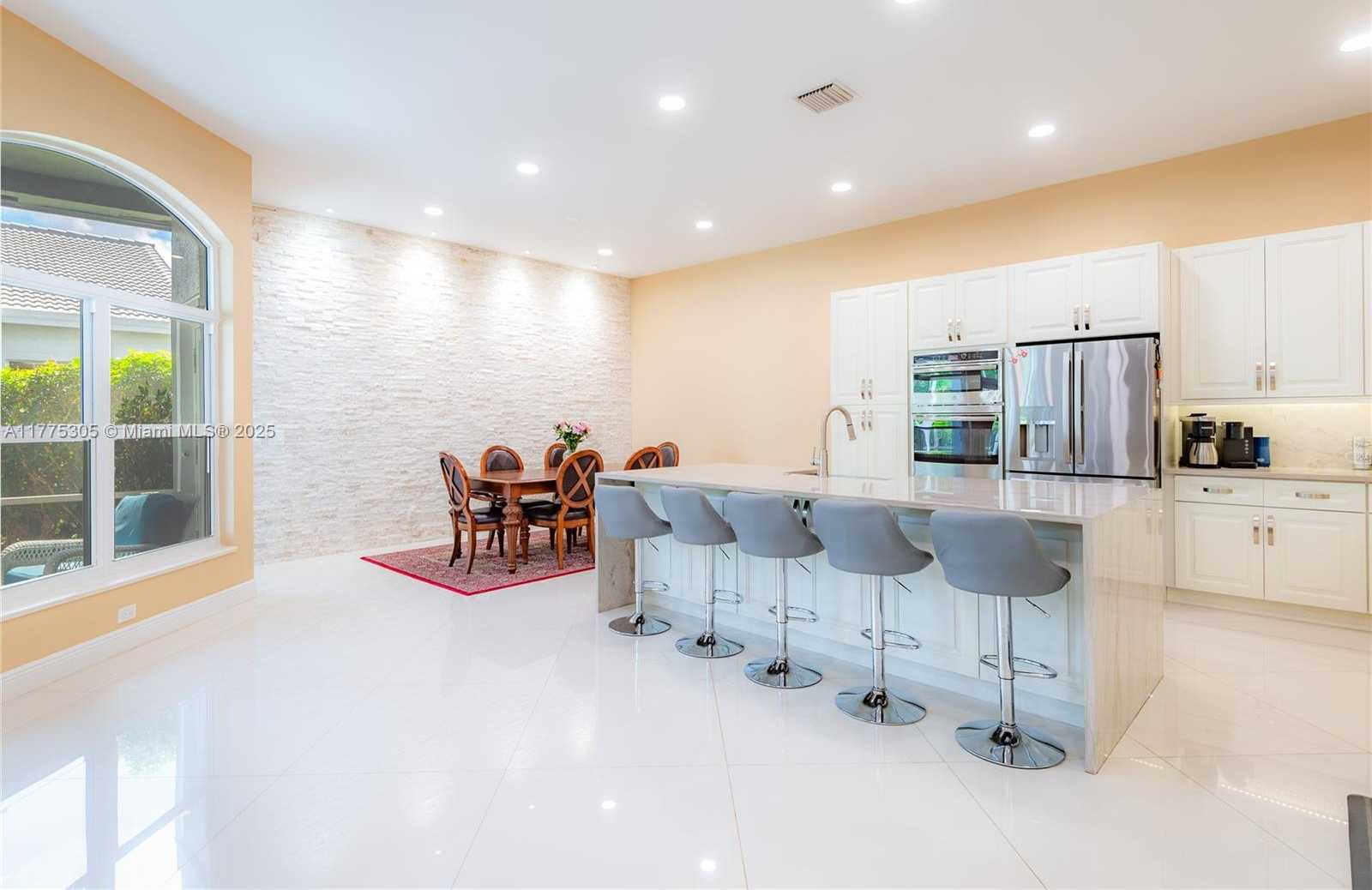 Small Image of 23274 ALORA DR, Boca Raton Number 10