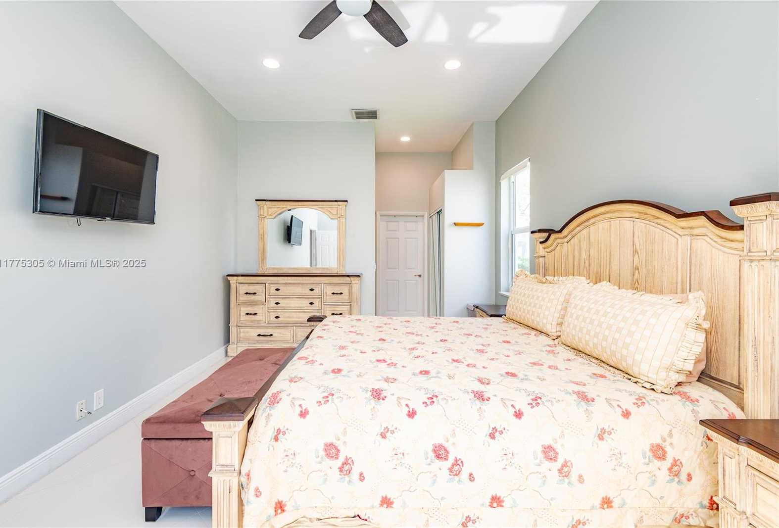 Small Image of 23274 ALORA DR, Boca Raton Number 21