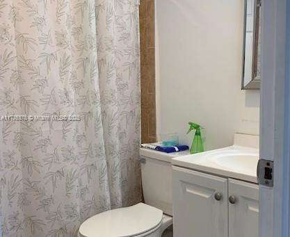 Small Image of 2514 ADAMS ST, Hollywood Number 4