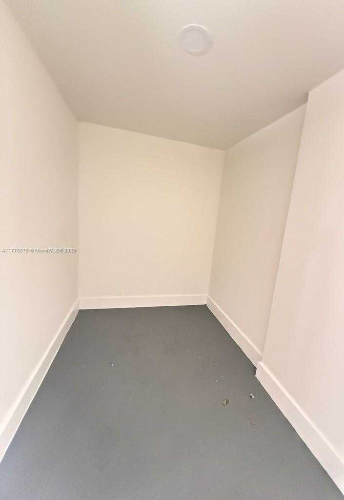 Small Image of 4529 SOUTH WEST 24TH ST, Fort Lauderdale Number 20