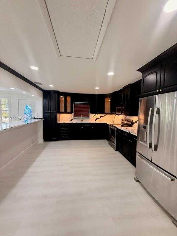 Small Image of 4529 SOUTH WEST 24TH ST, Fort Lauderdale Number 4