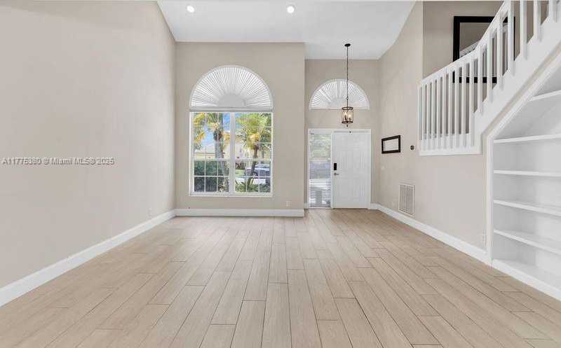Small Image of 10766 CRESCENDO CIR, Boca Raton Number 13